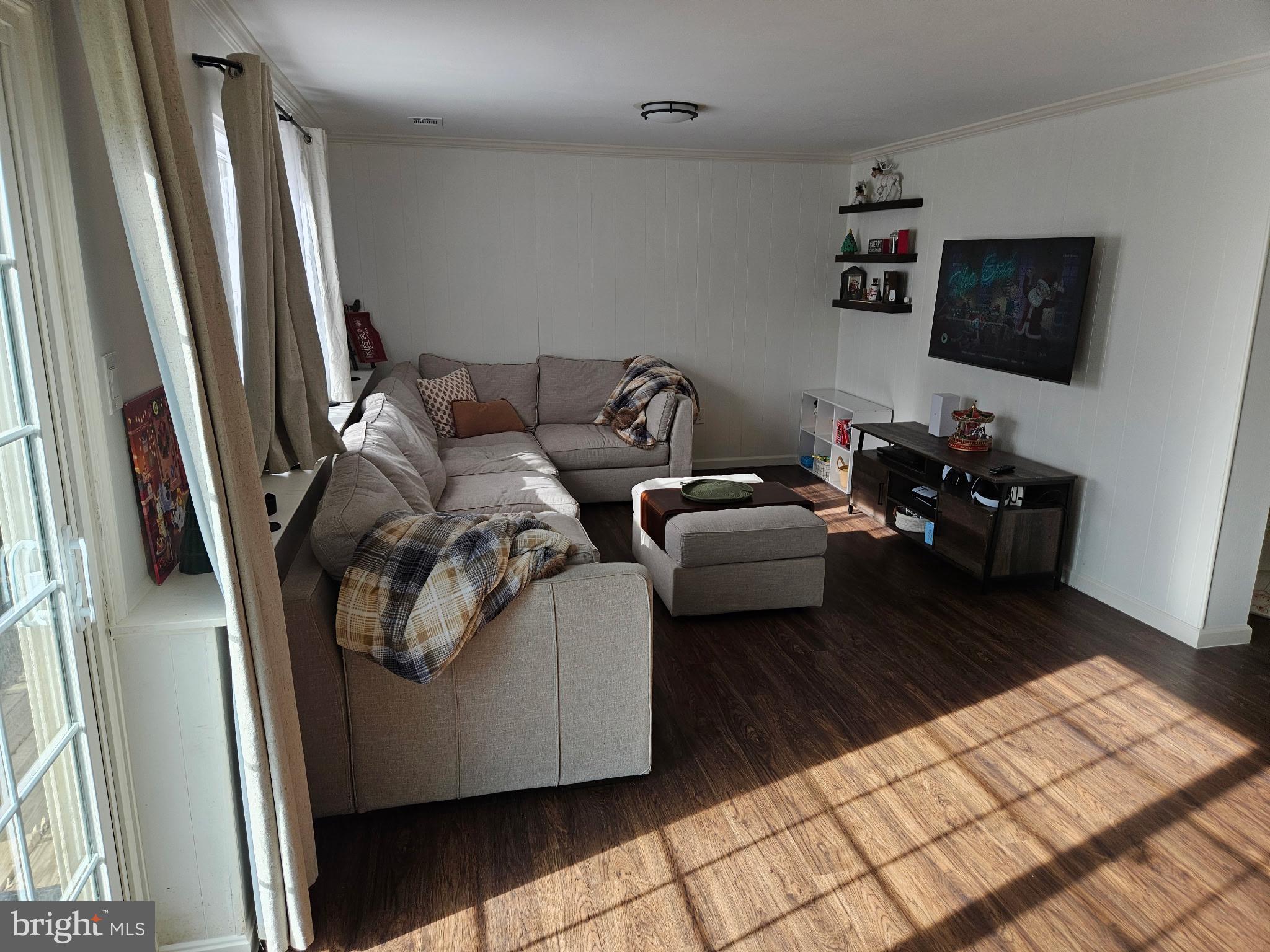 BURKE CENTRE CONSERVANCY - Residential Lease