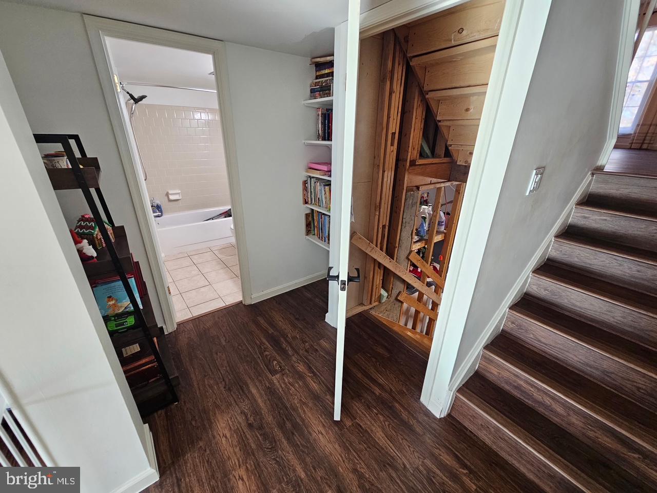 BURKE CENTRE CONSERVANCY - Residential Lease