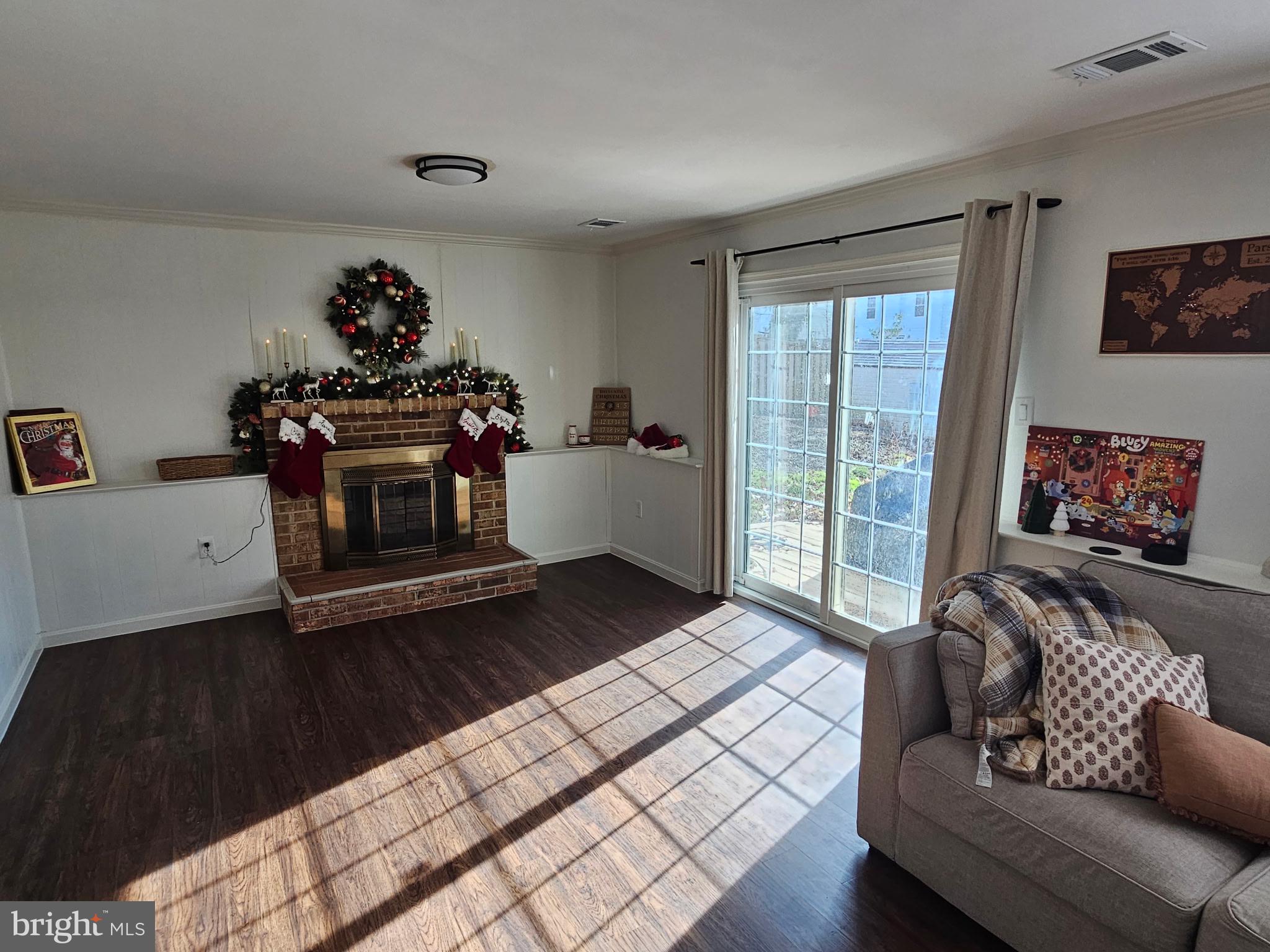 BURKE CENTRE CONSERVANCY - Residential Lease