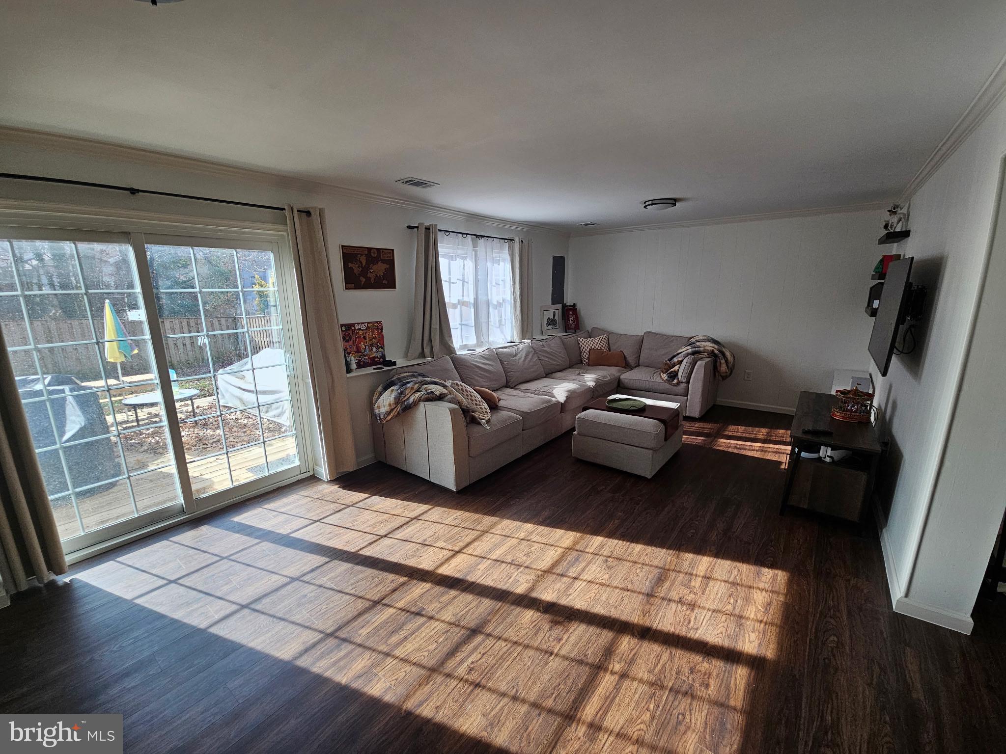 BURKE CENTRE CONSERVANCY - Residential Lease