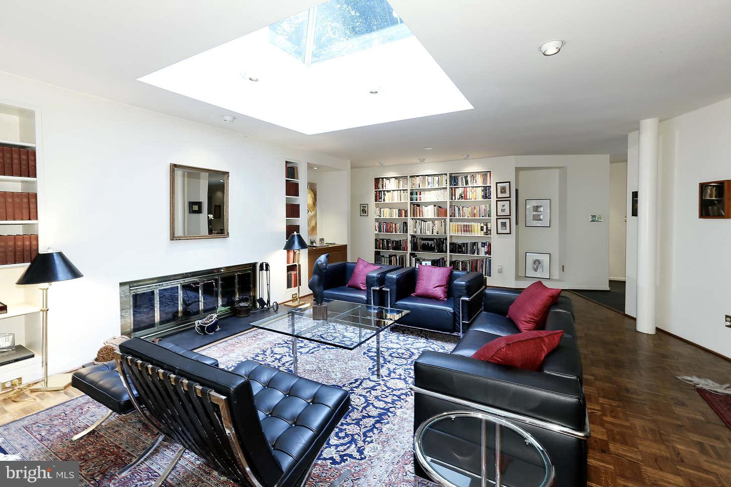 EAGLE ACRES - Residential