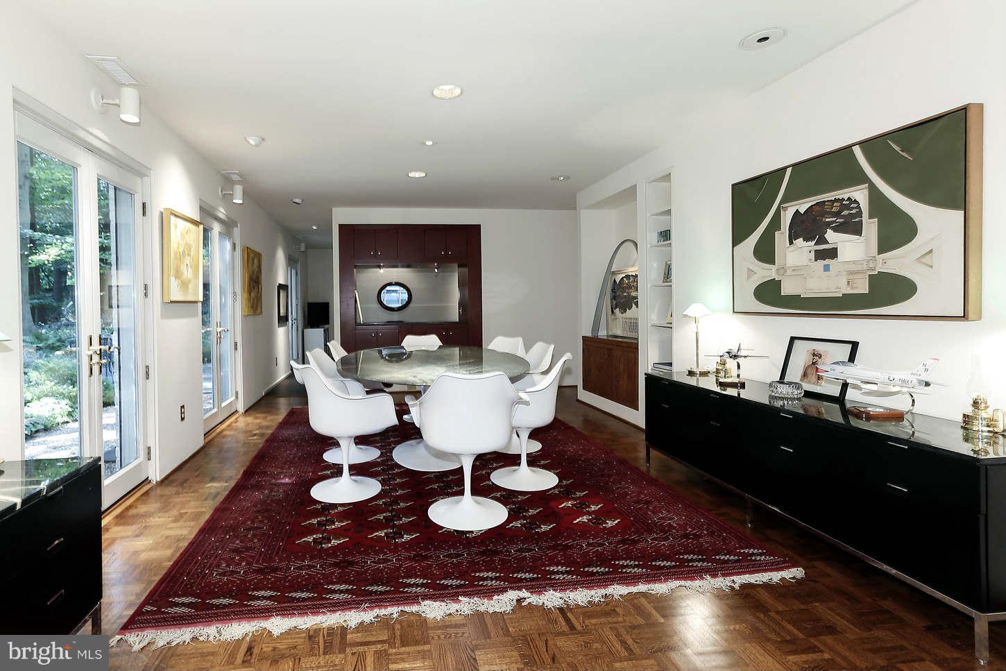 EAGLE ACRES - Residential