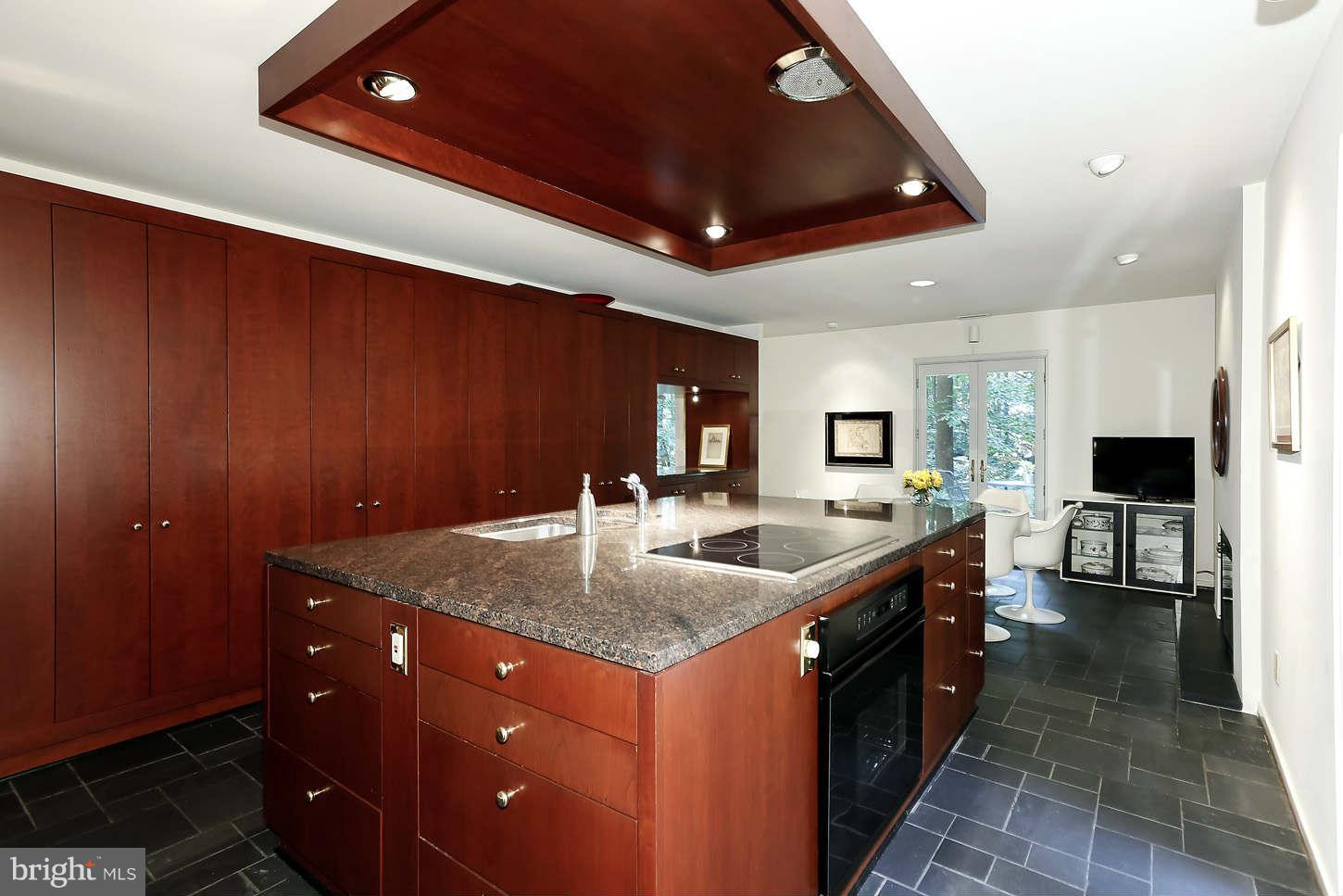 EAGLE ACRES - Residential