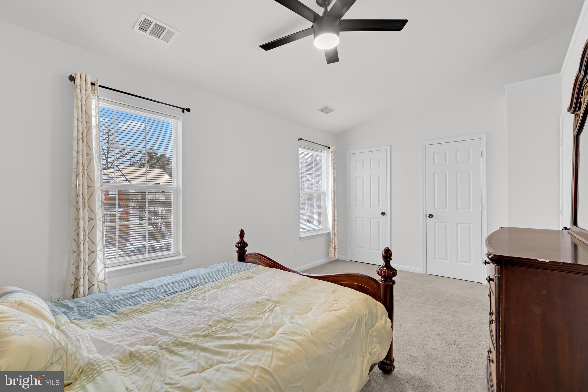 BELMONT STATION - Residential