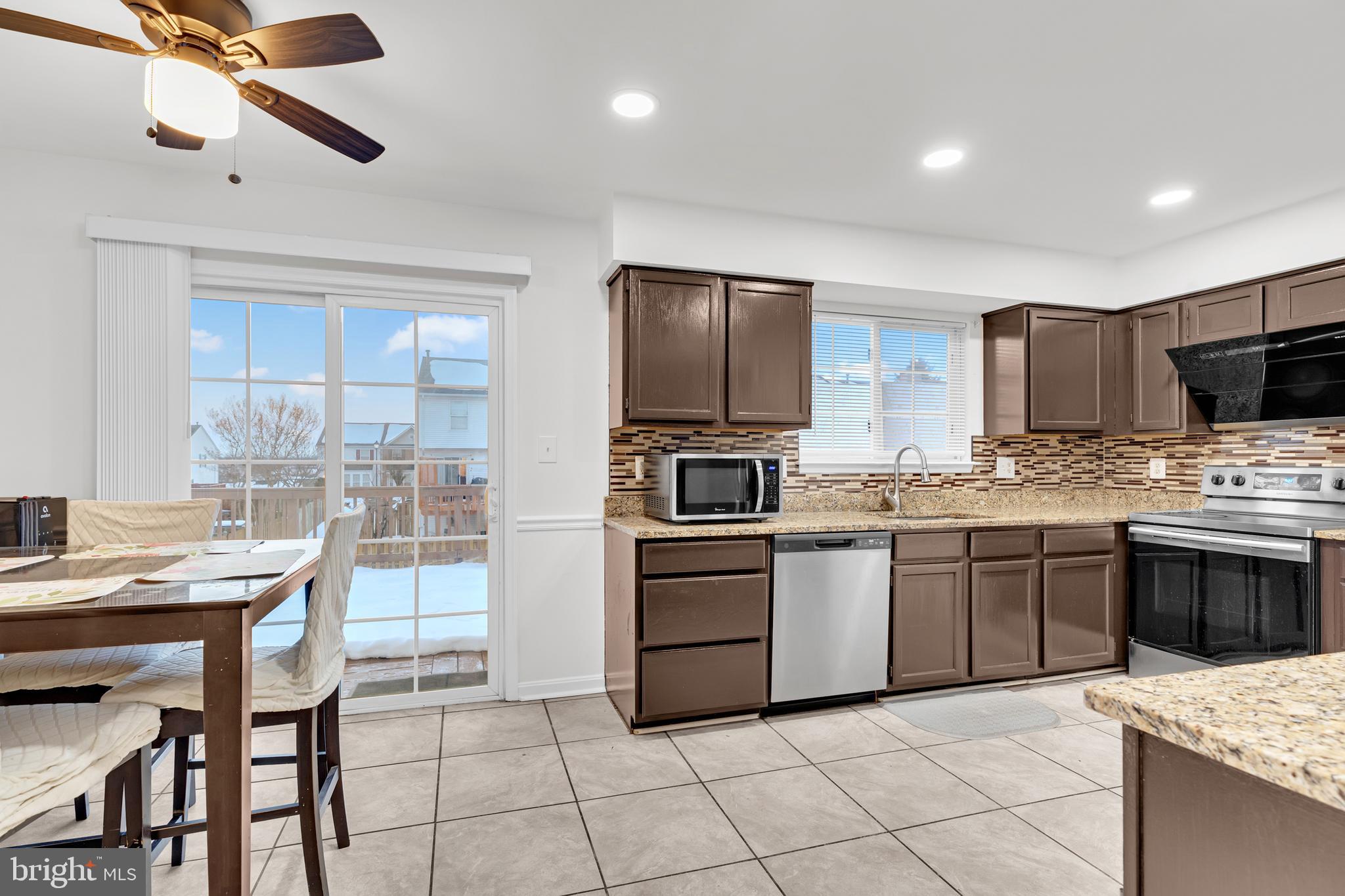 BELMONT STATION - Residential