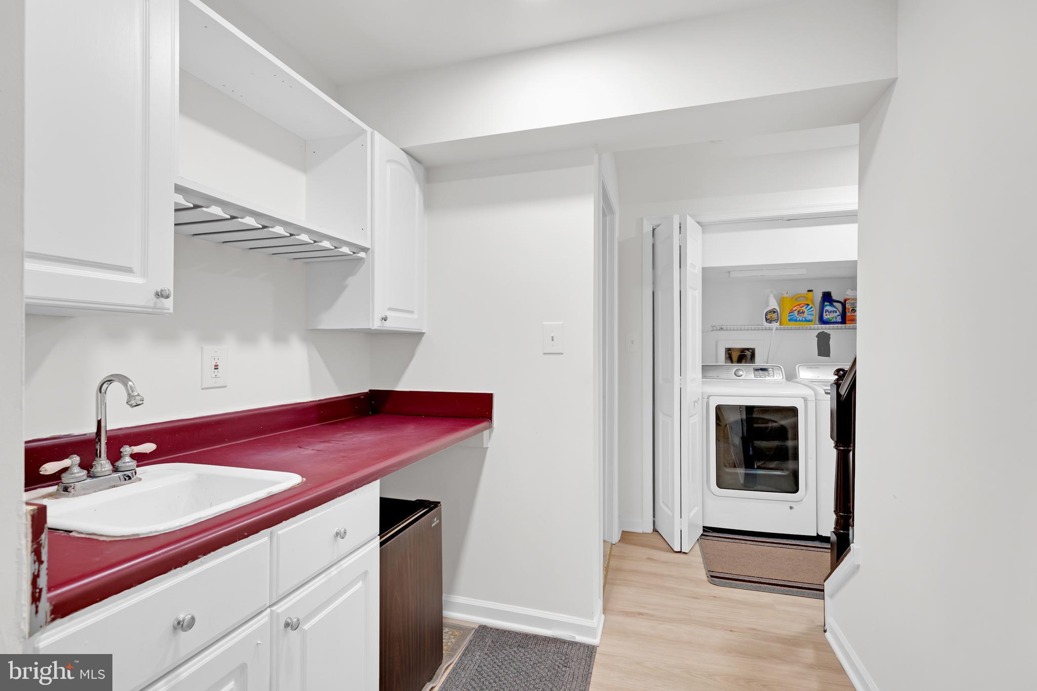 BELMONT STATION - Residential