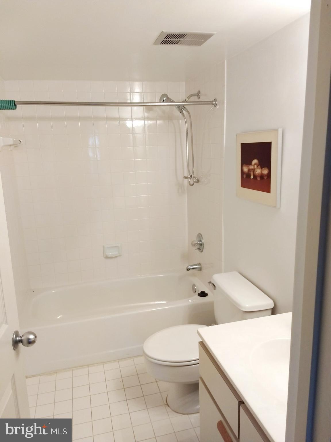 CHESWOLDE - Residential Lease