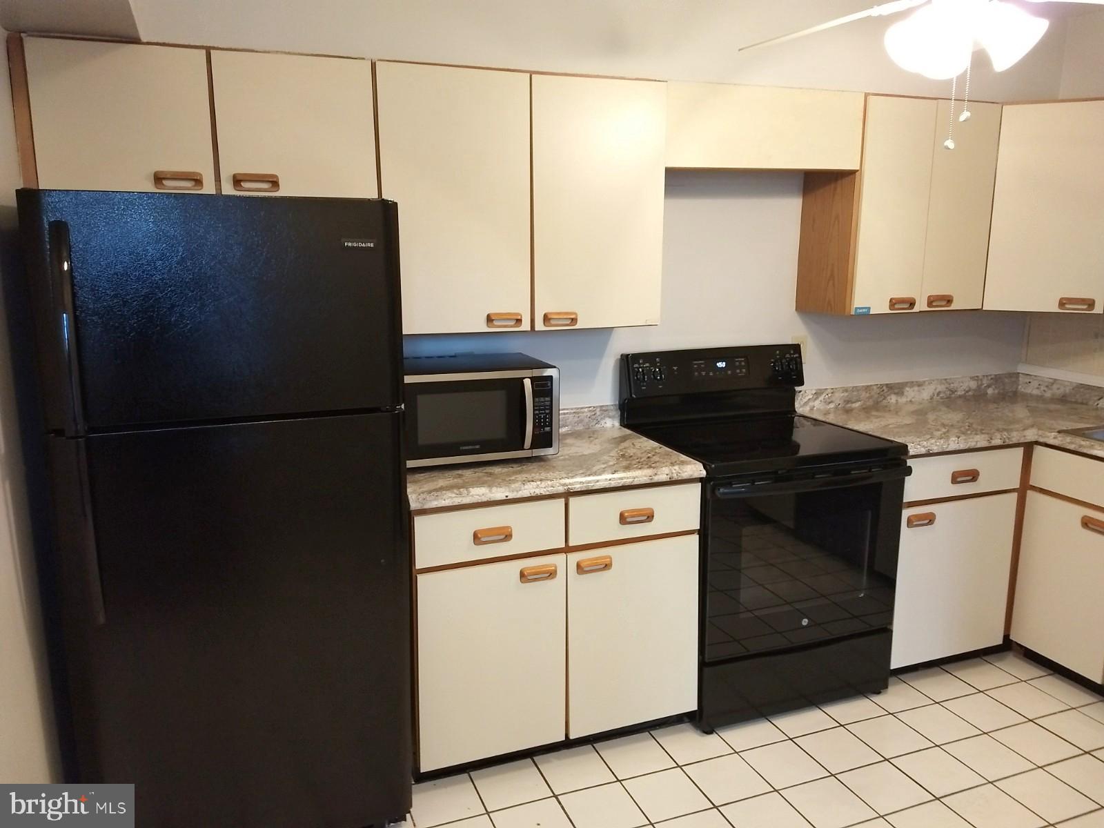 CHESWOLDE - Residential Lease