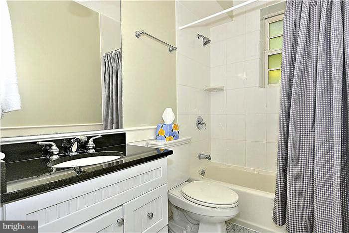 BERKSHIRE - Residential