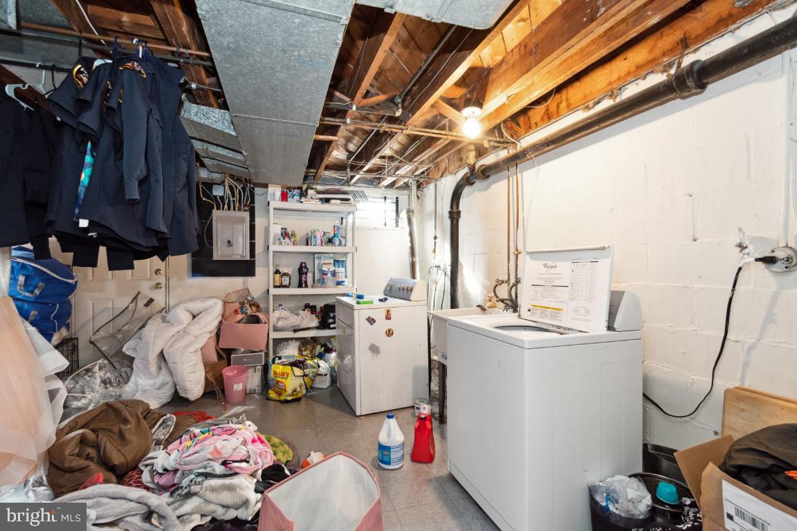 NORTHWOOD - Residential