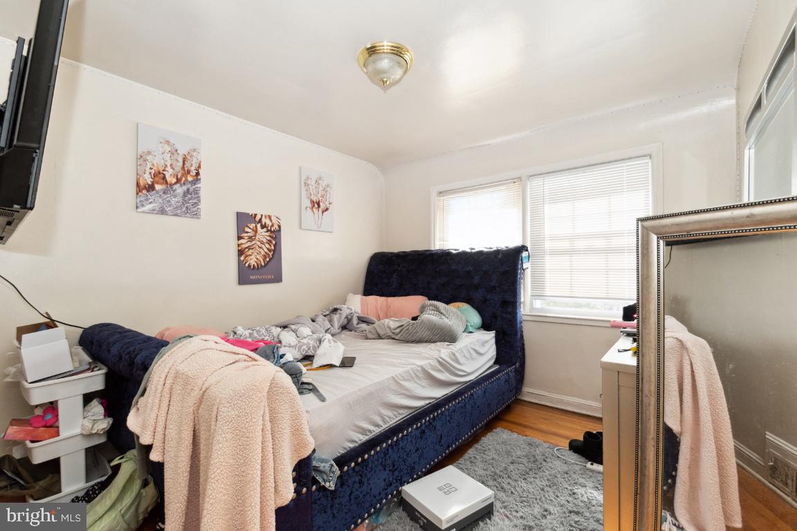 NORTHWOOD - Residential