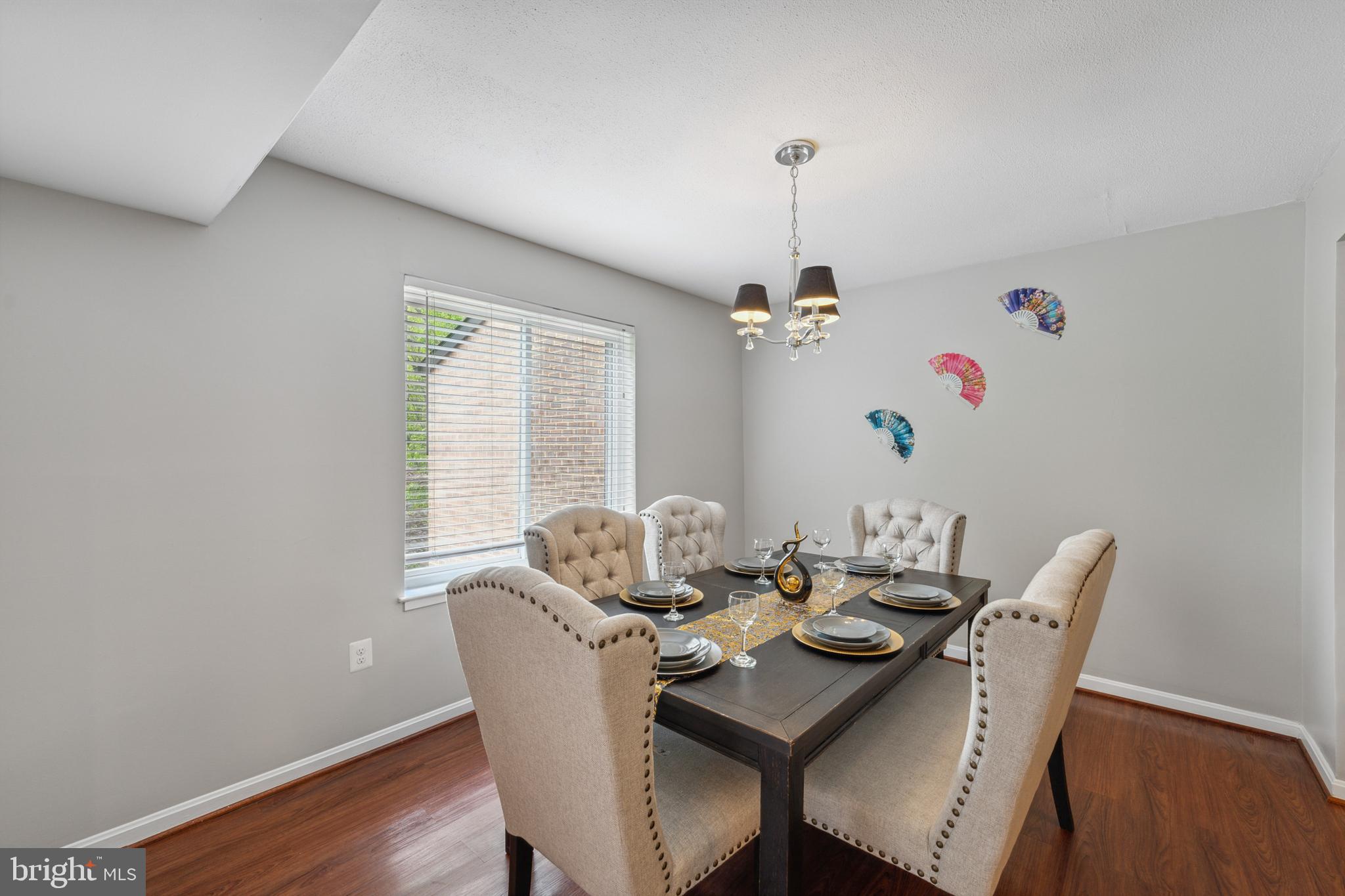 HAWTHORNE VILLAGE - Residential