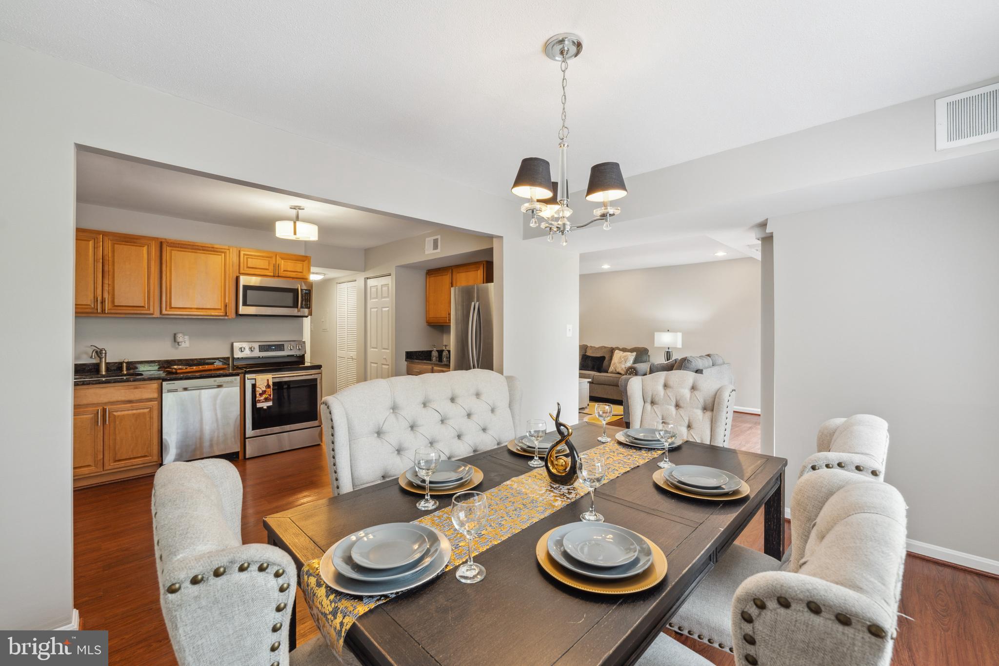 HAWTHORNE VILLAGE - Residential