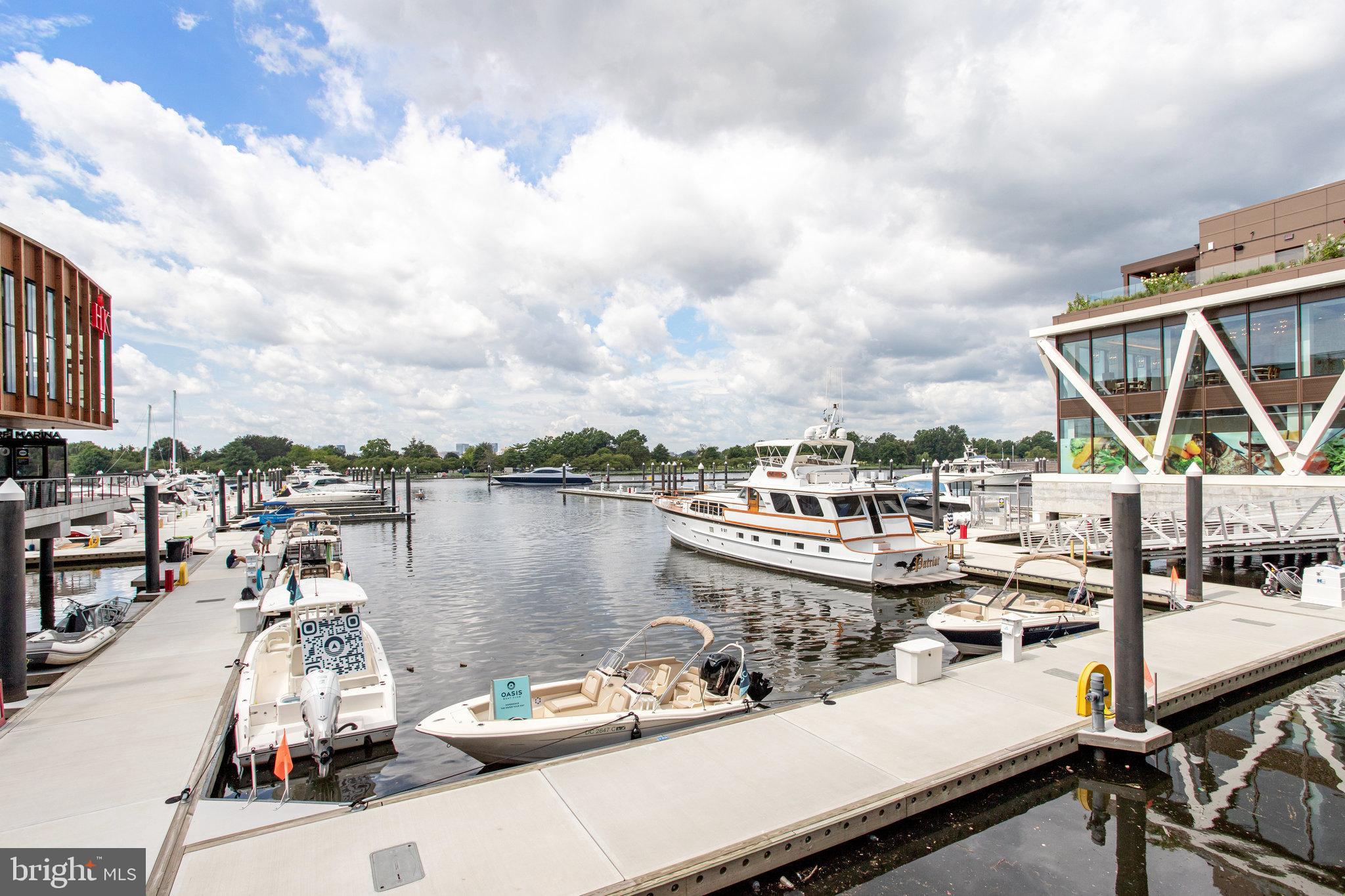 CAPITOL HILL - Residential