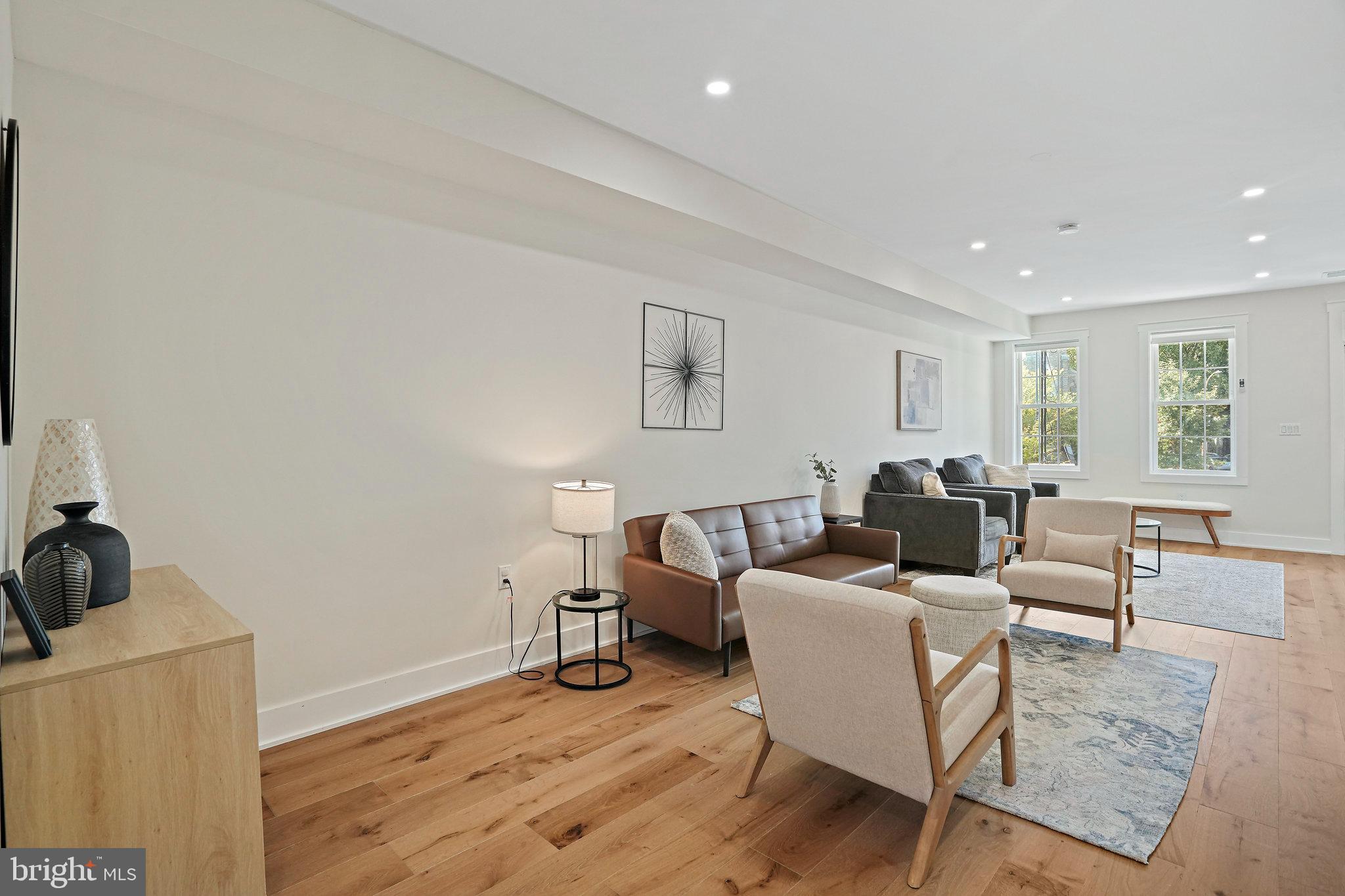 1404 MASSACHUSETTS AVENUE SE