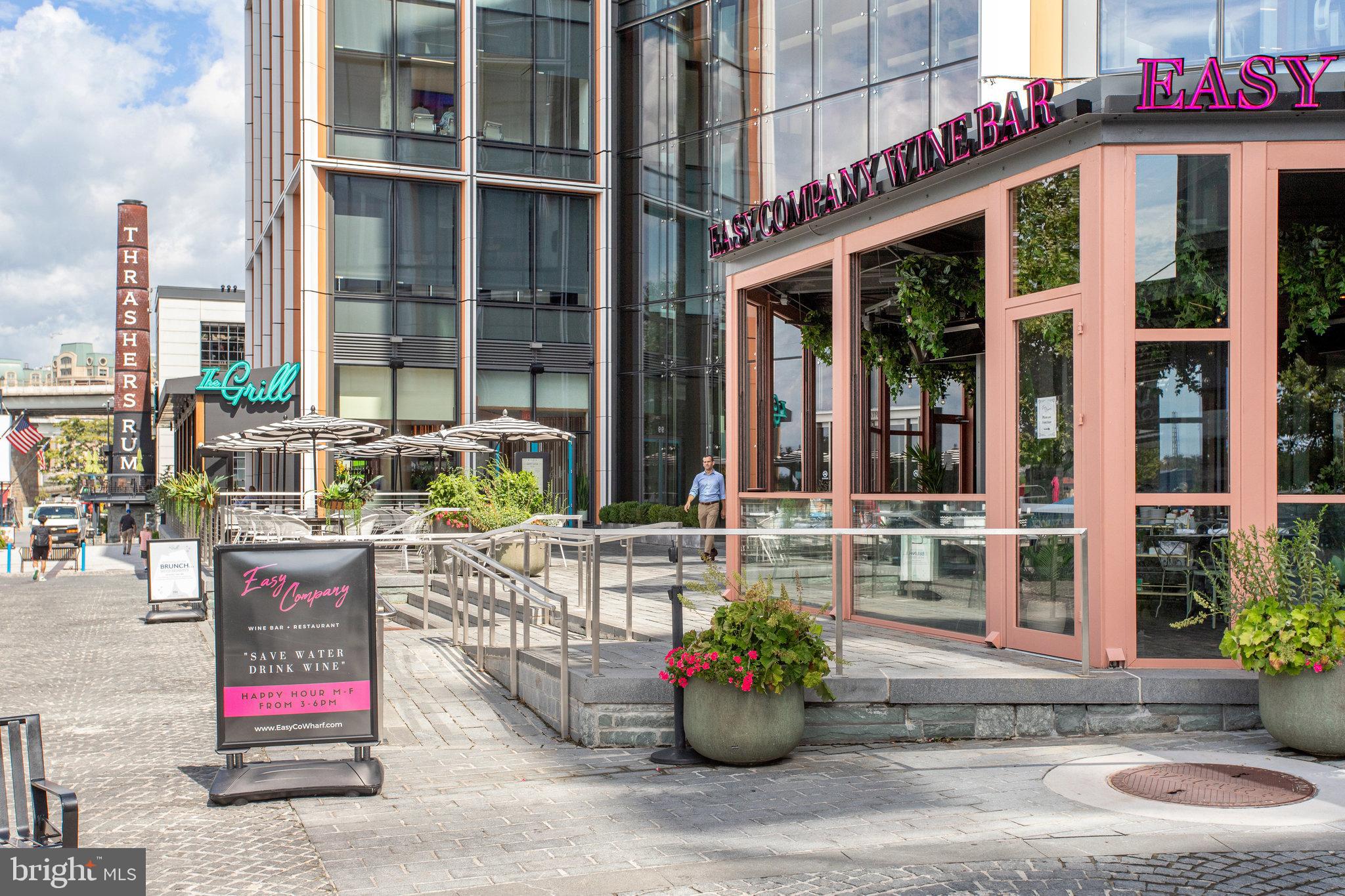 CAPITOL HILL - Residential