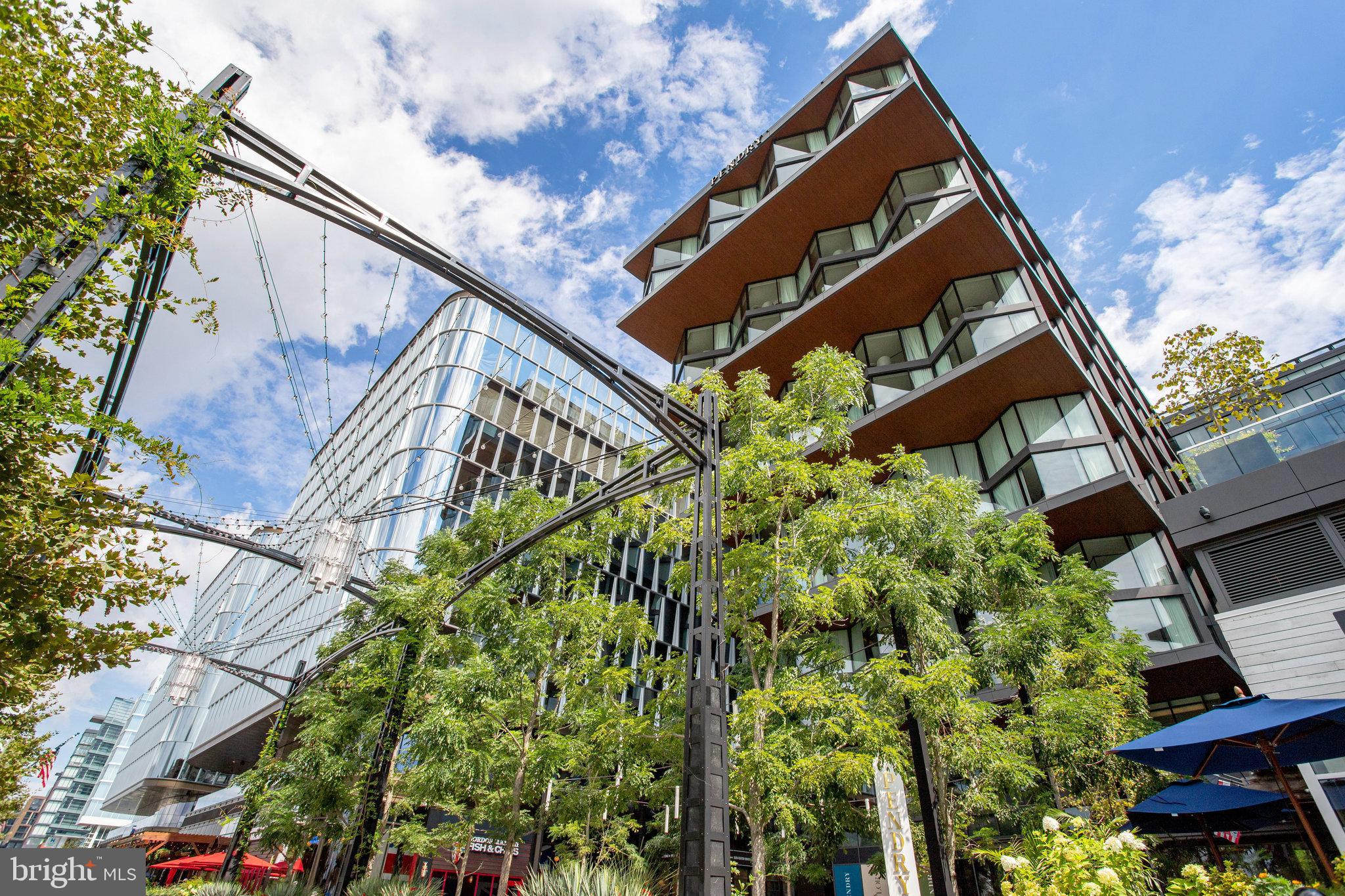 CAPITOL HILL - Residential