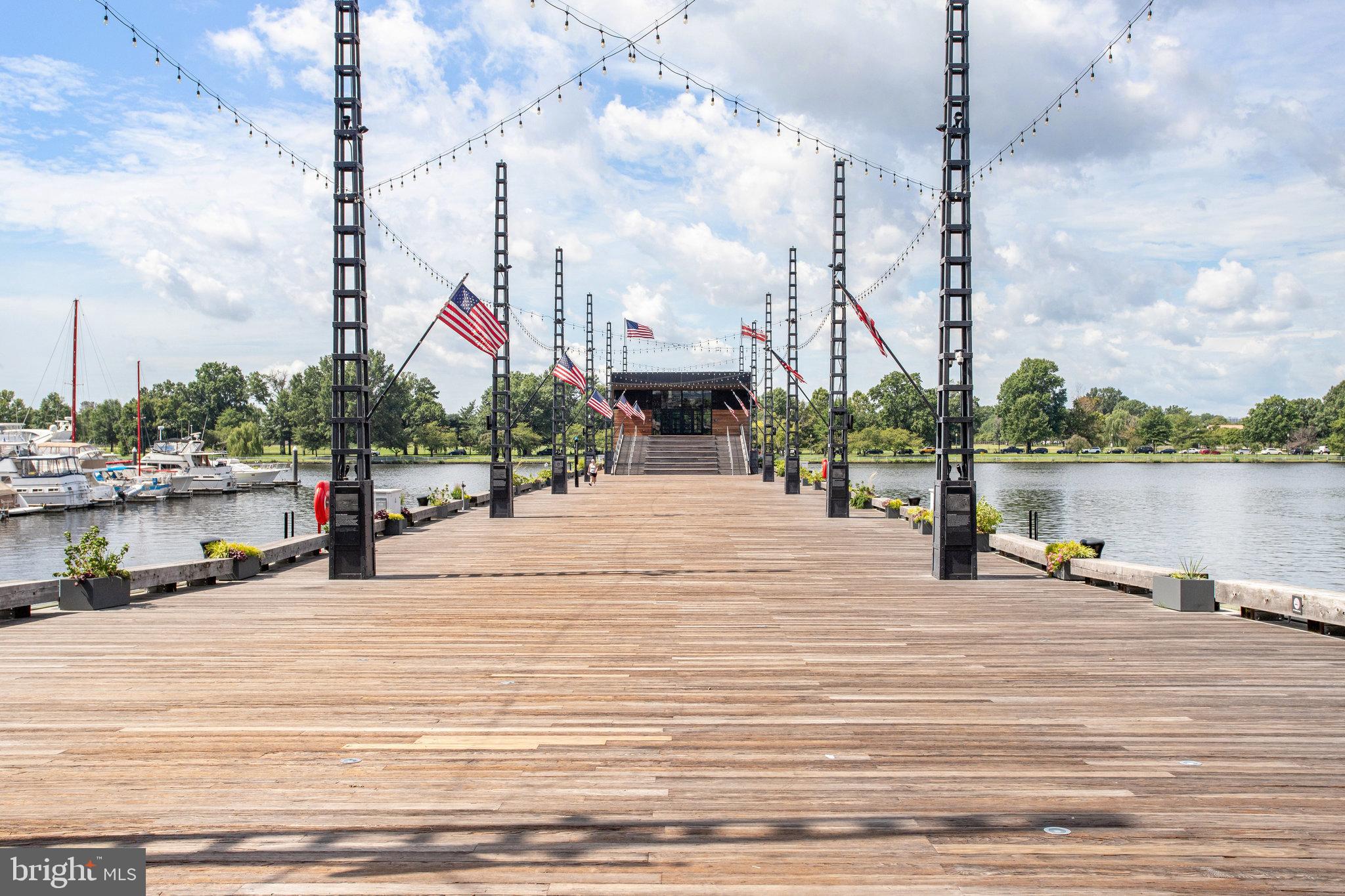 CAPITOL HILL - Residential