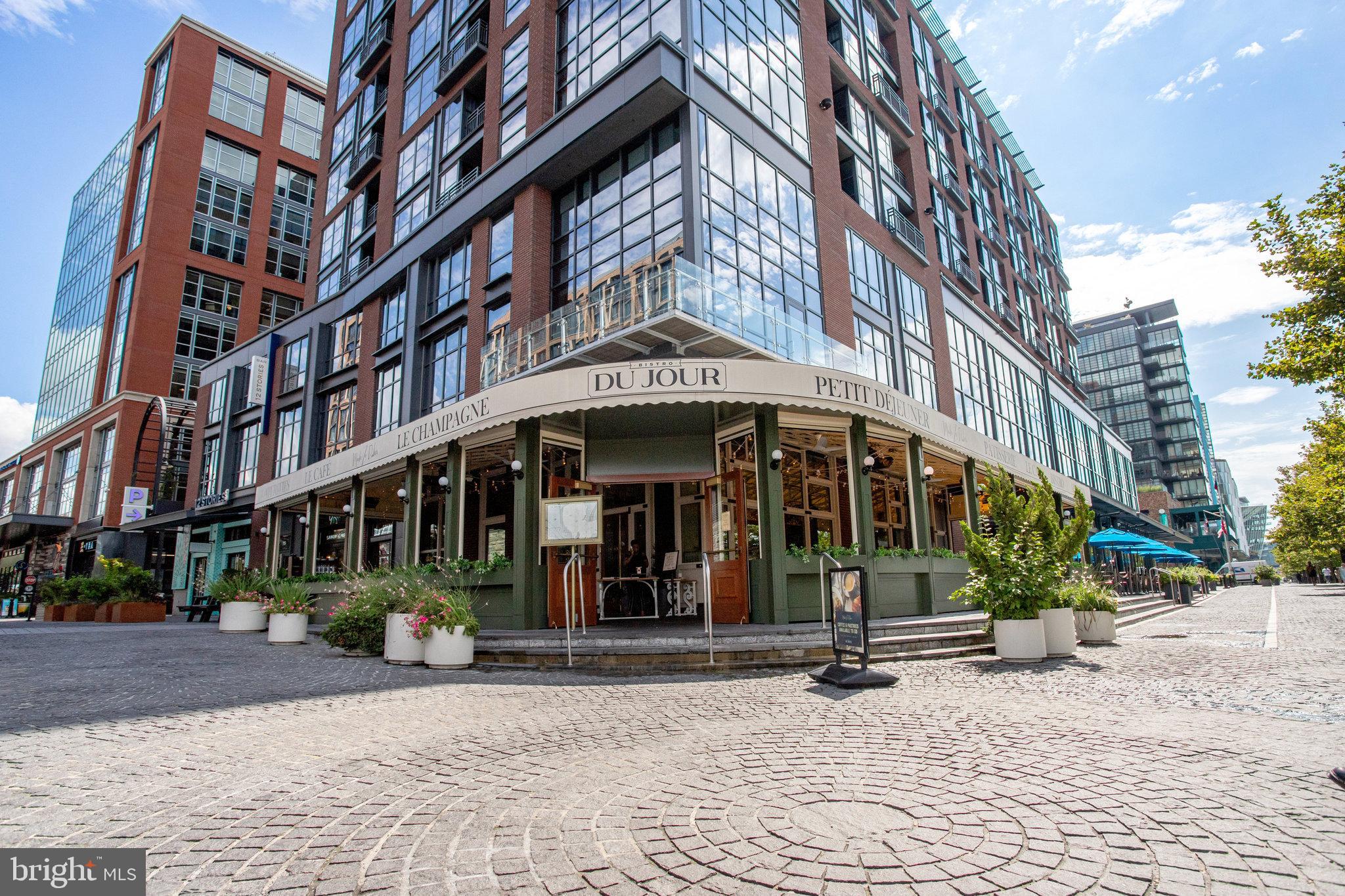 CAPITOL HILL - Residential