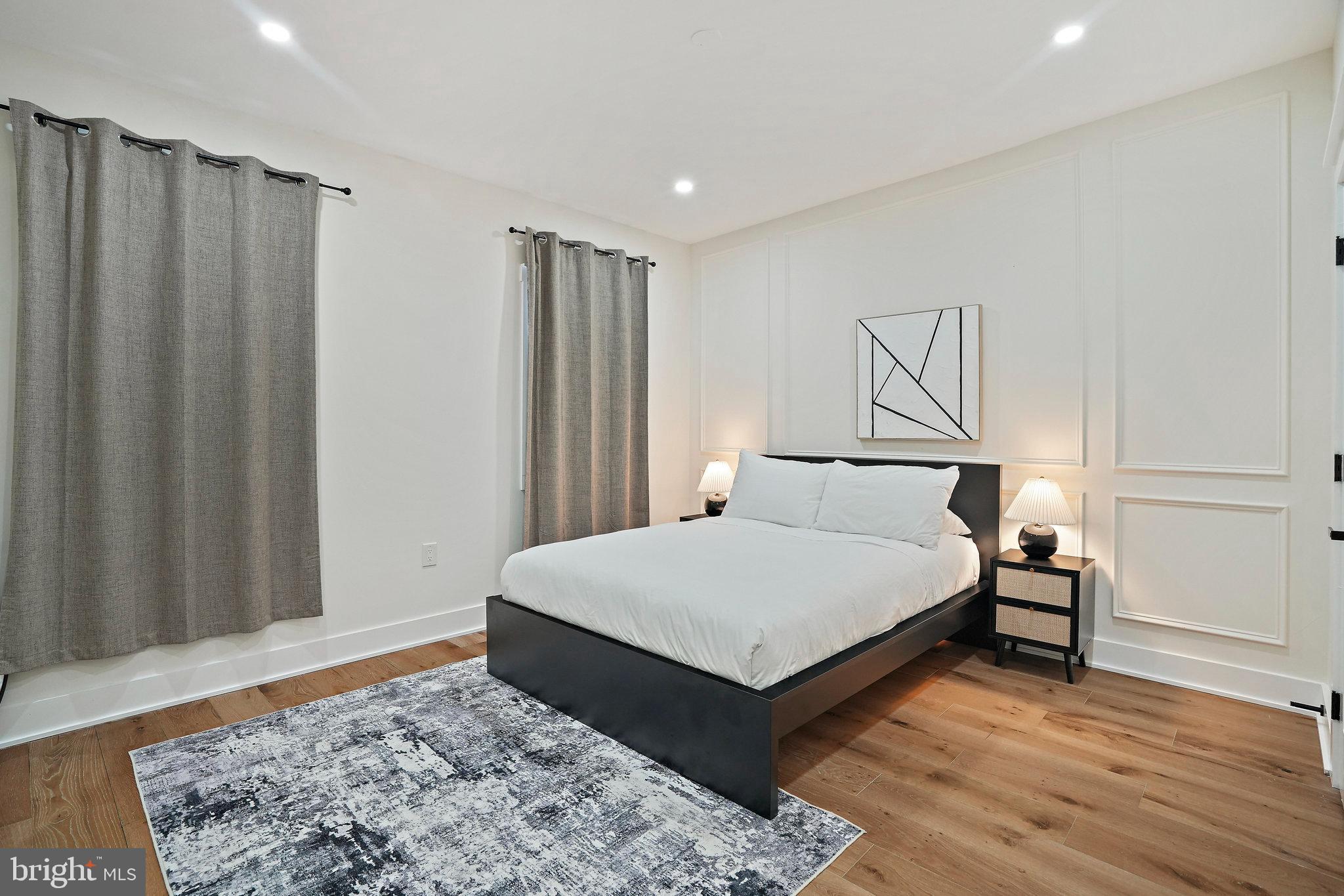 CAPITOL HILL - Residential