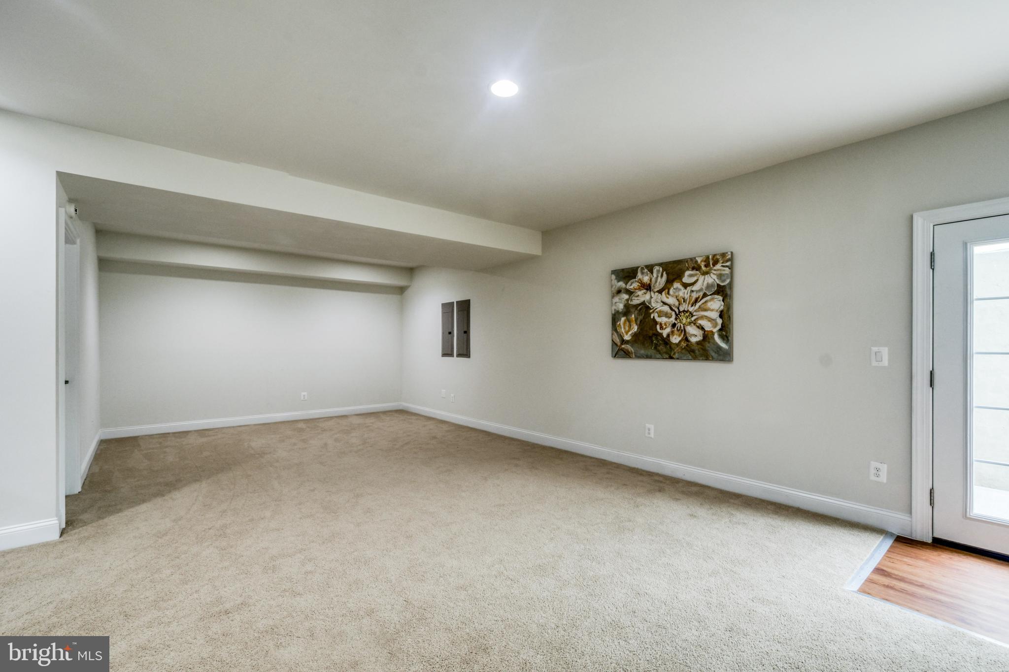 WESTBURY GLEN - Residential