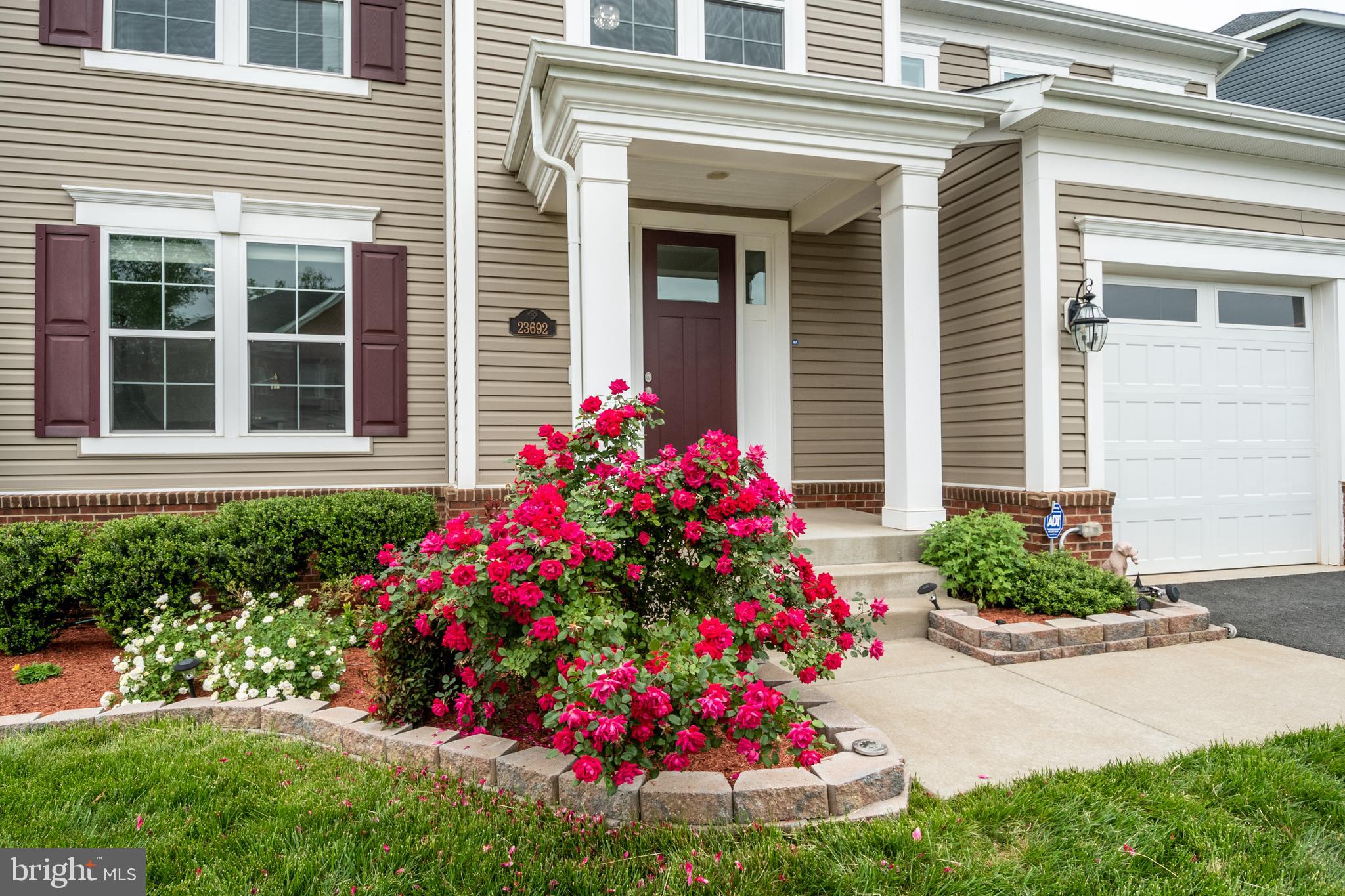 WESTBURY GLEN - Residential