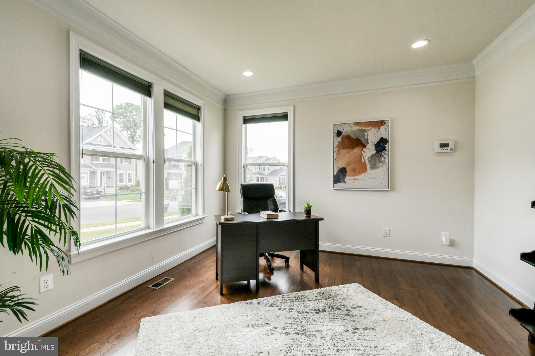 WESTBURY GLEN - Residential