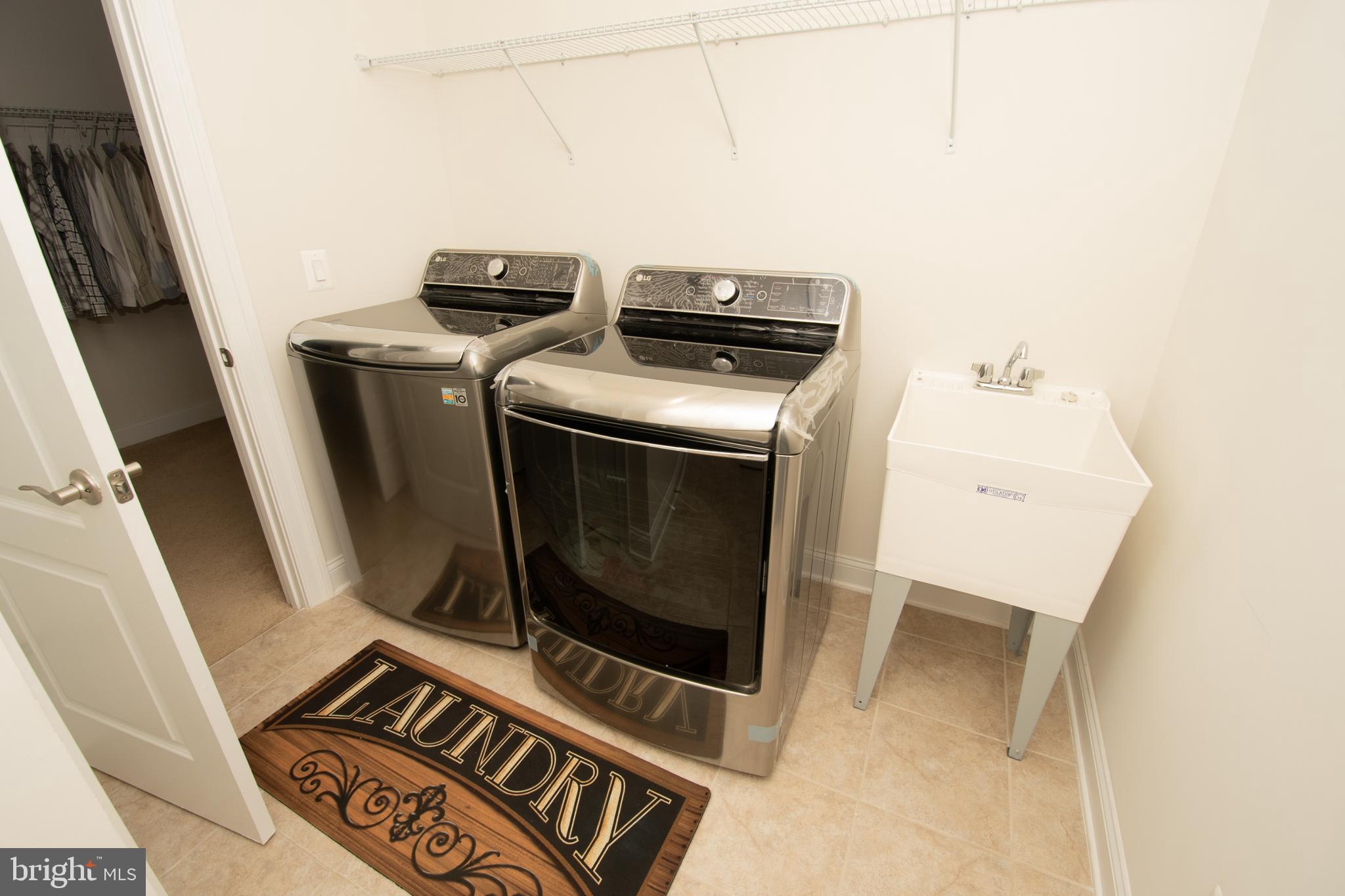 WESTBURY GLEN - Residential