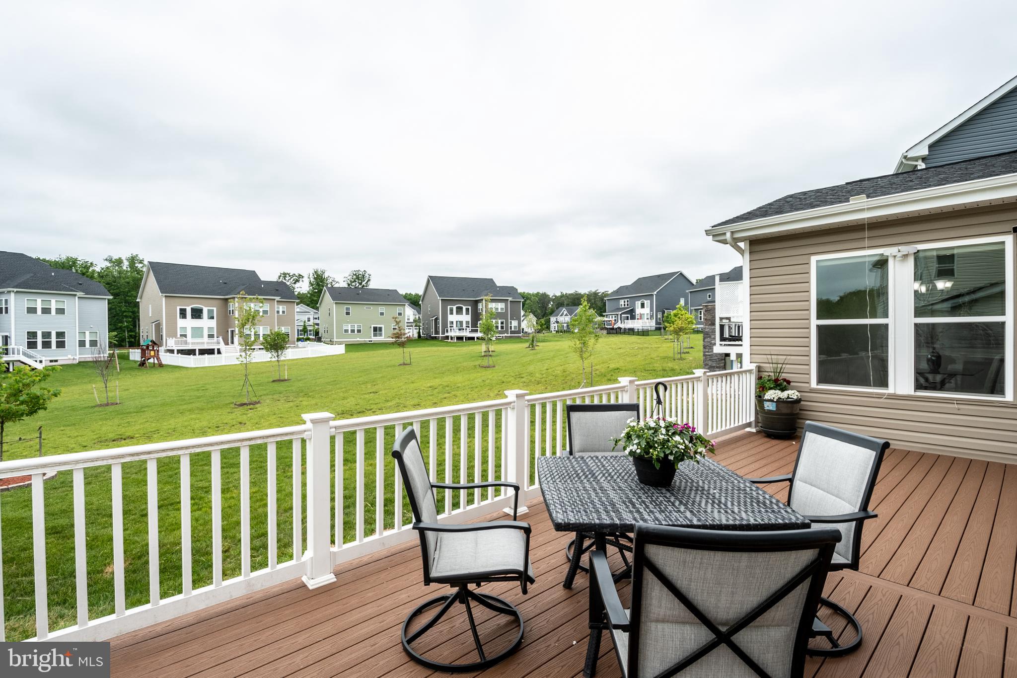 WESTBURY GLEN - Residential