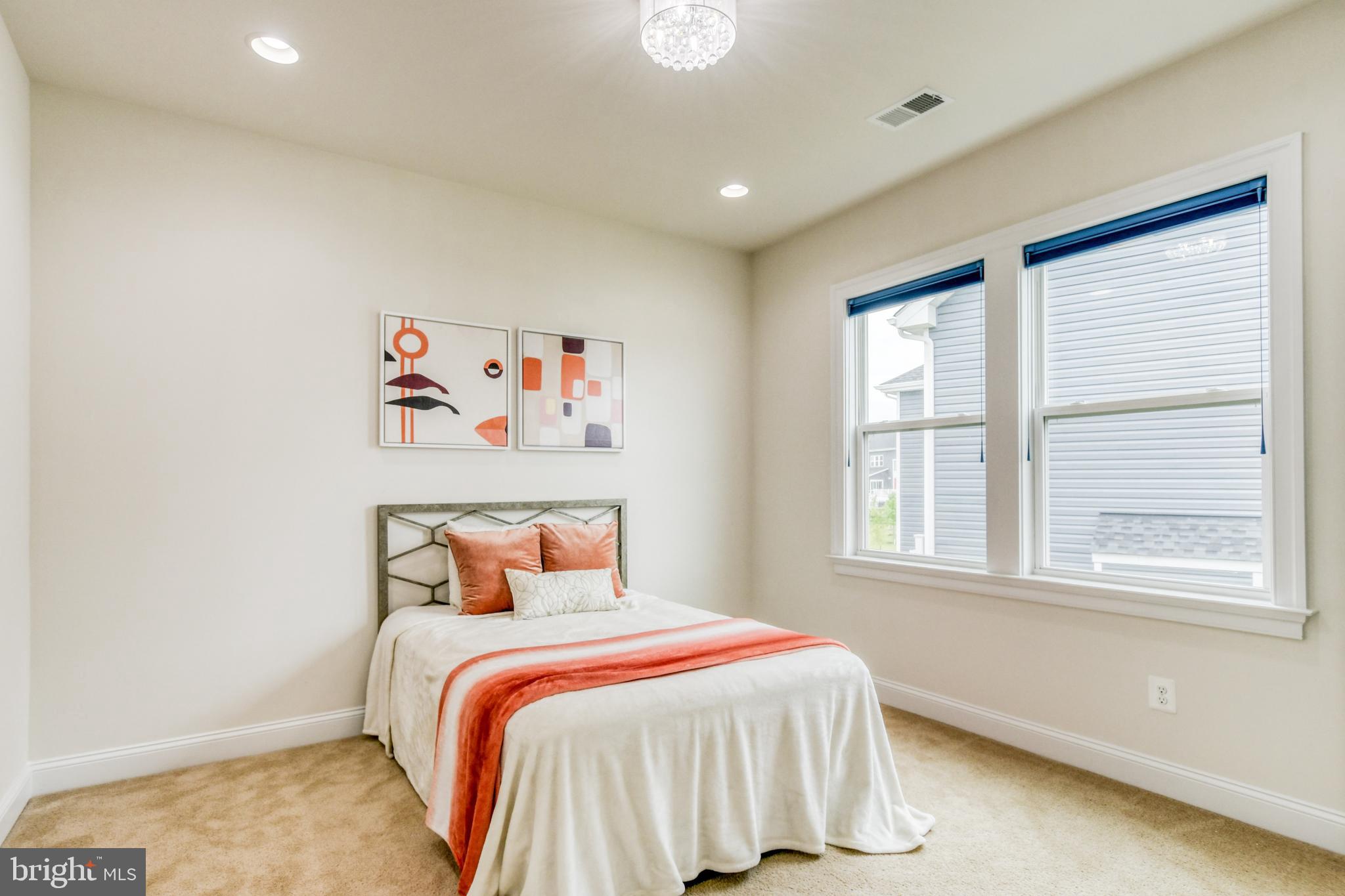 WESTBURY GLEN - Residential