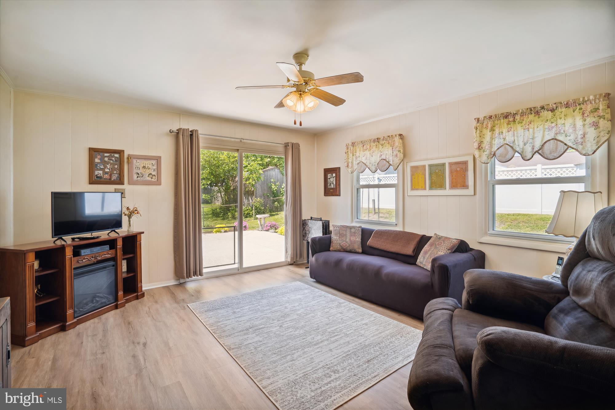 FOXHILL - Residential