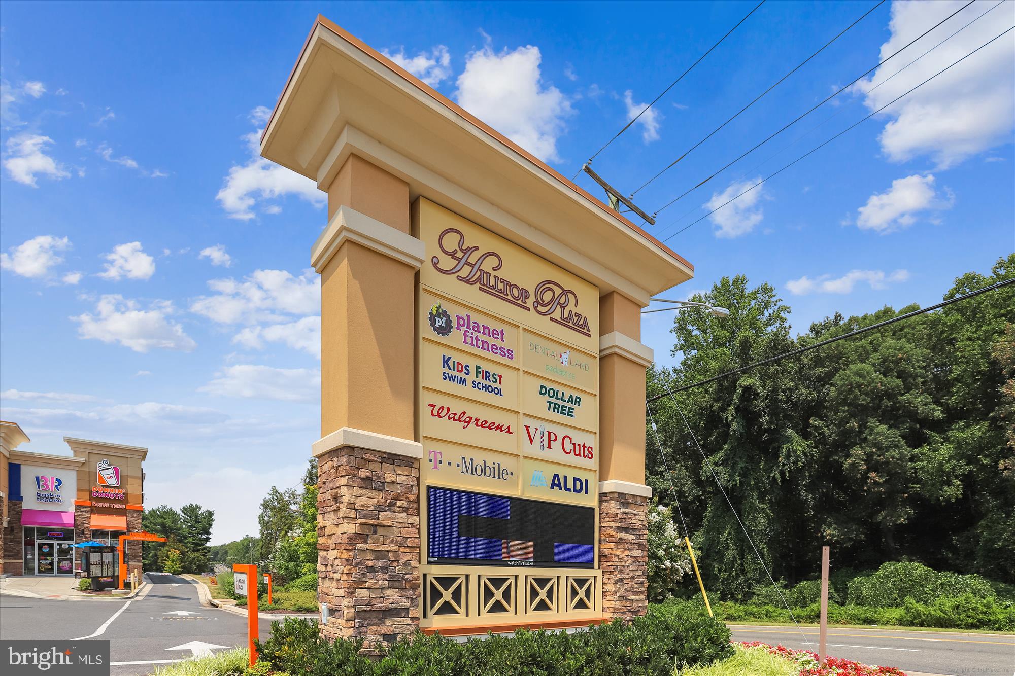 FOXHILL - Residential