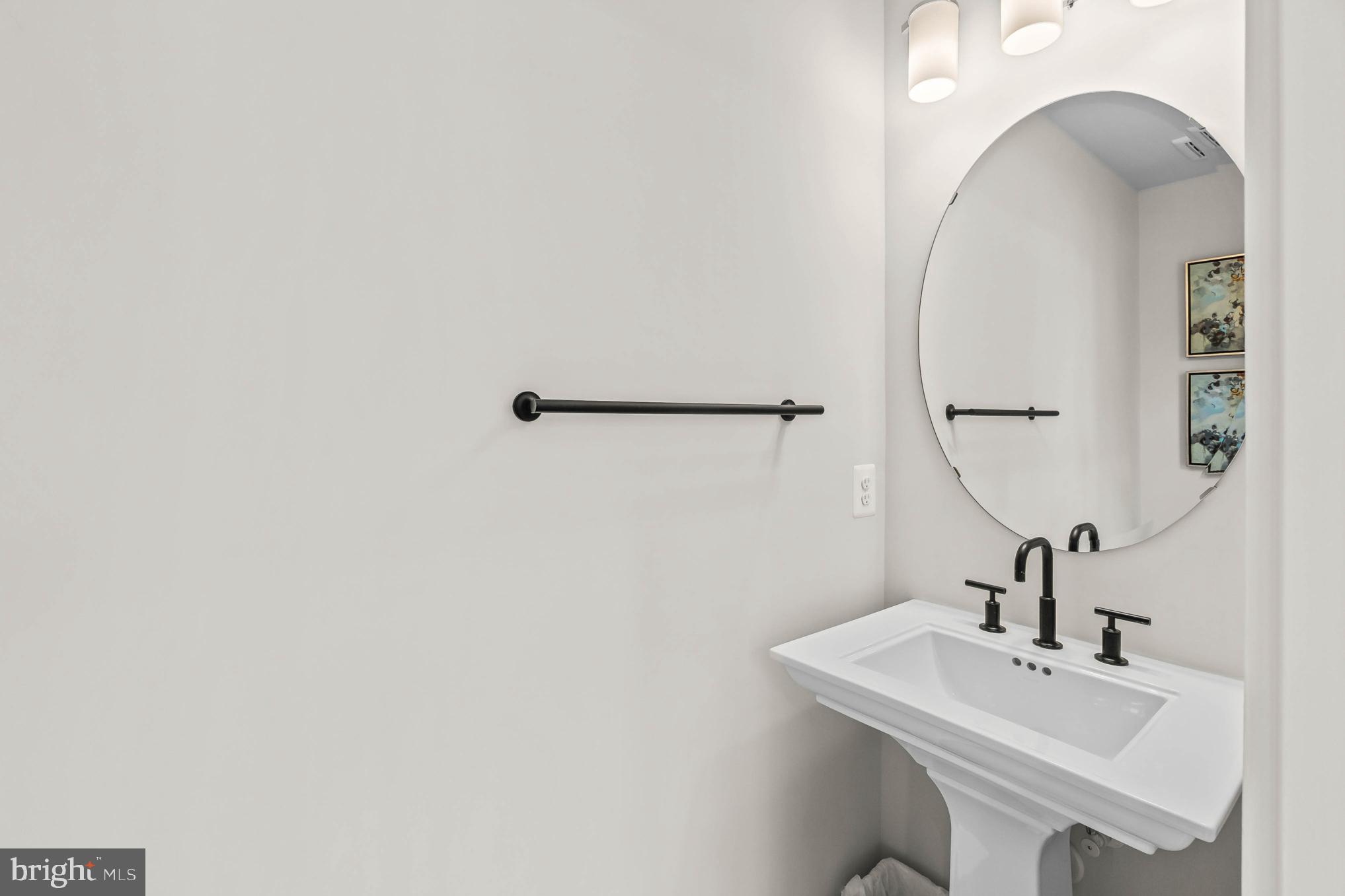 WESTSIDE AT SHADY GROVE - Residential