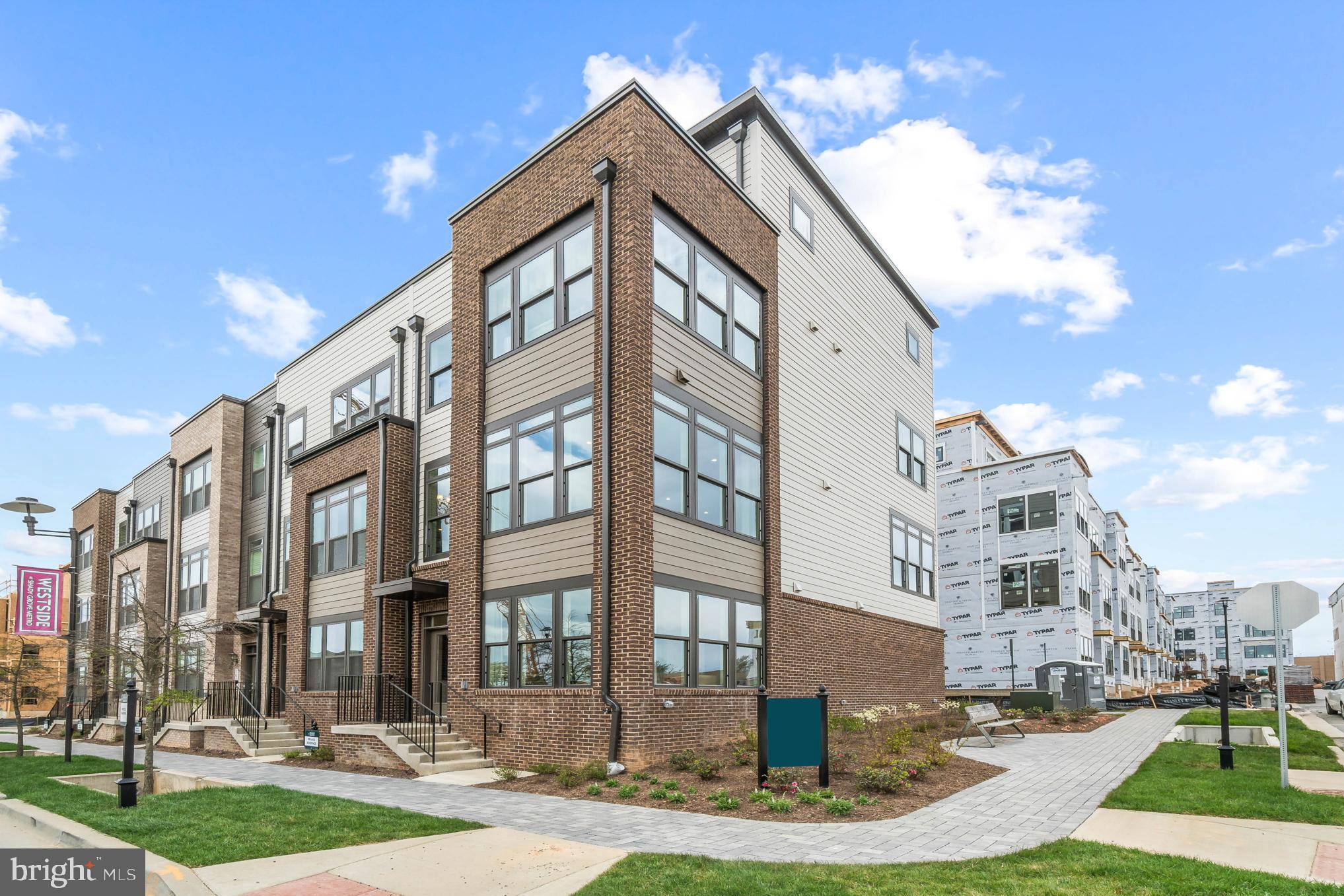 WESTSIDE AT SHADY GROVE - Residential