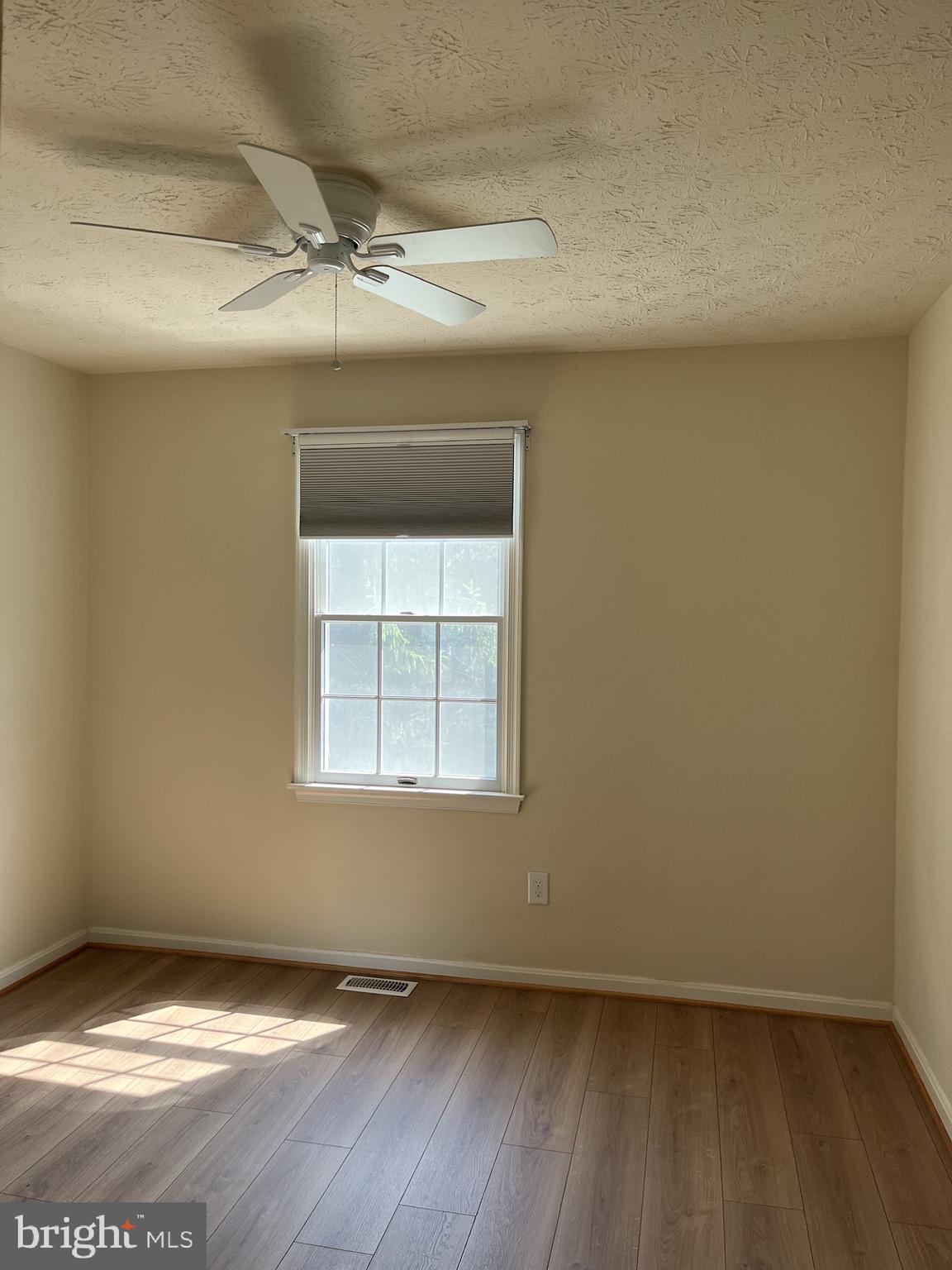 DELMONT STATION - Residential Lease