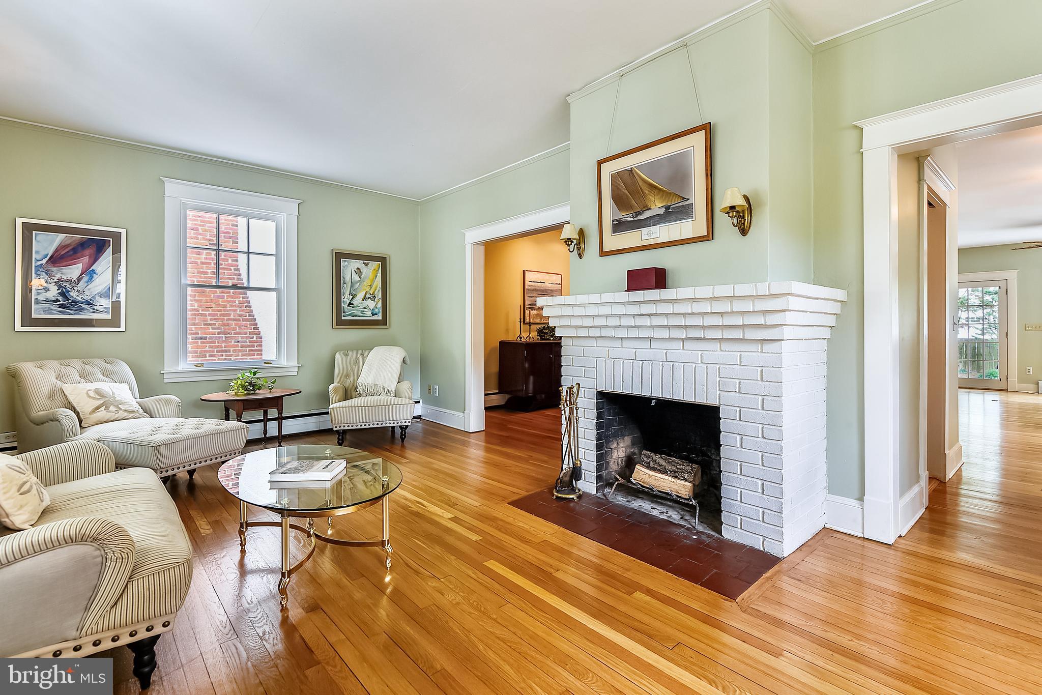 MURRAY HILL - Residential