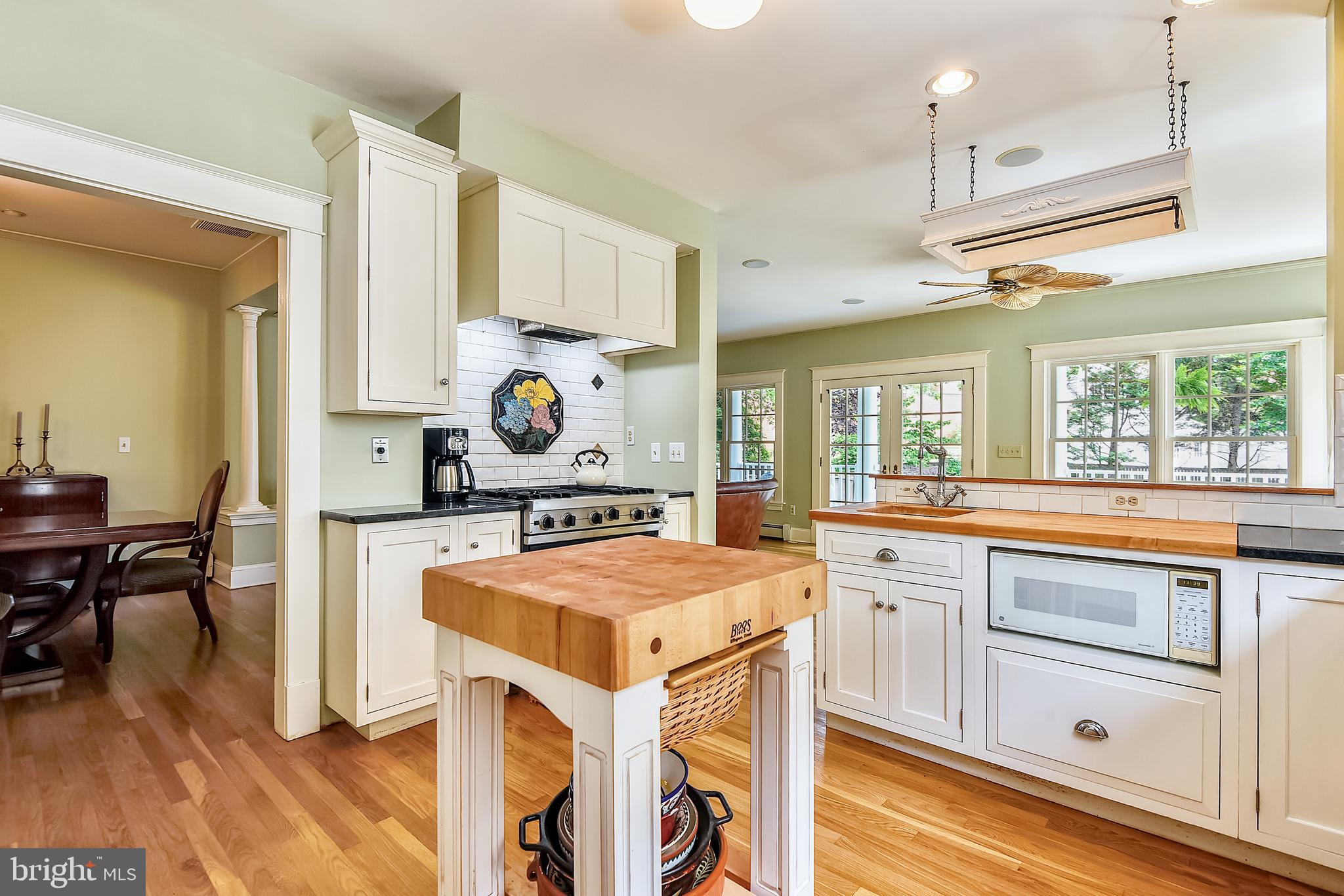 MURRAY HILL - Residential