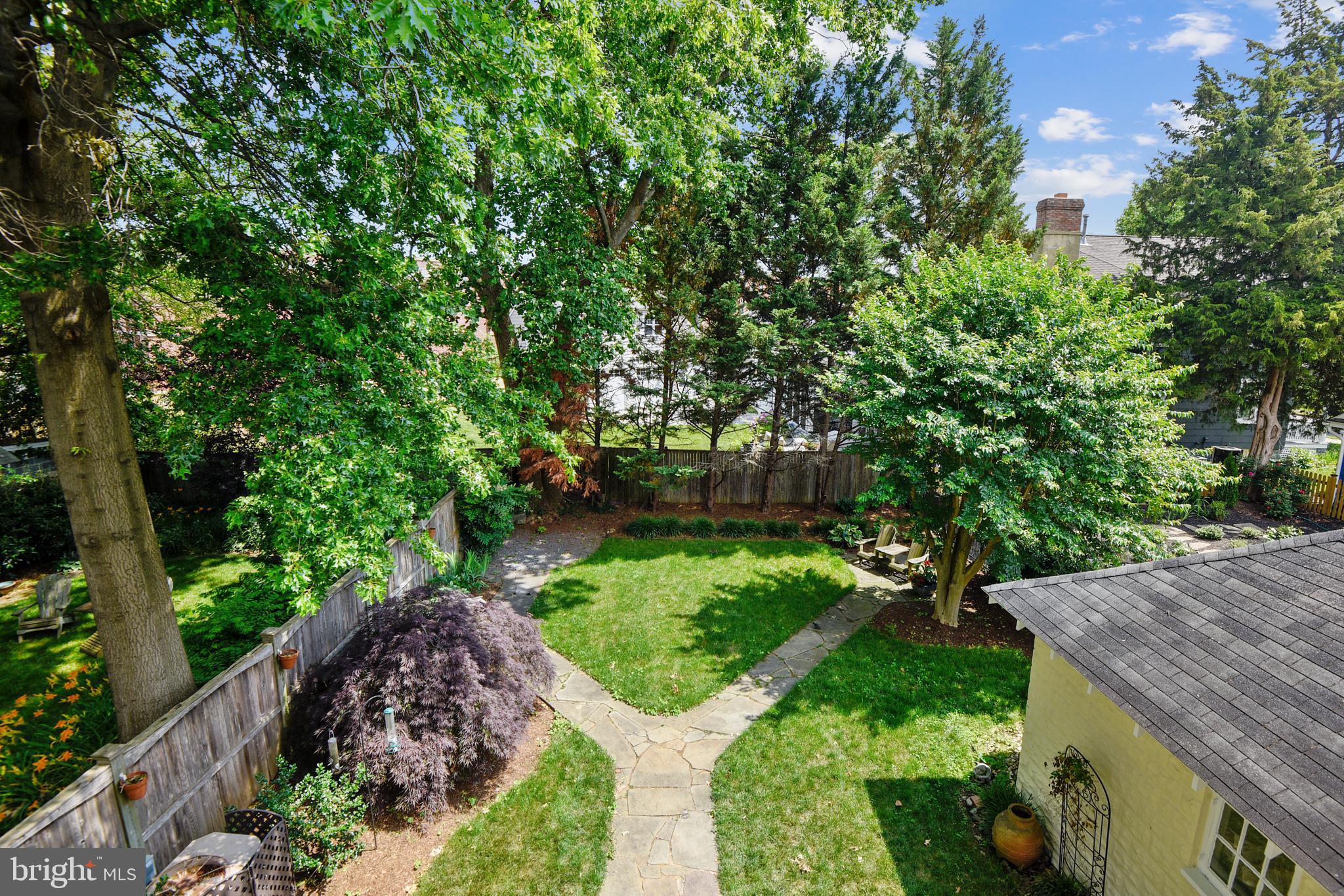 MURRAY HILL - Residential