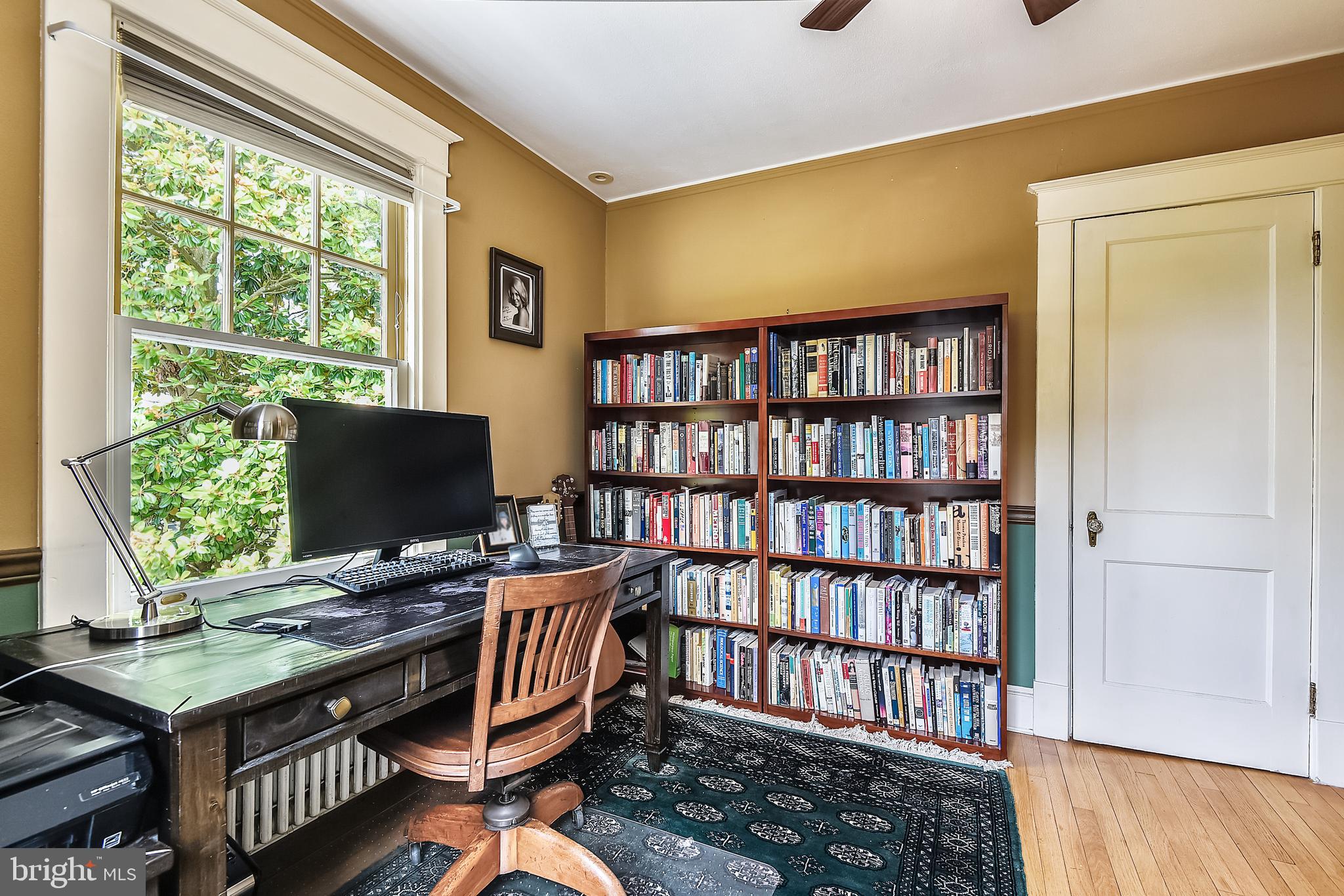 MURRAY HILL - Residential