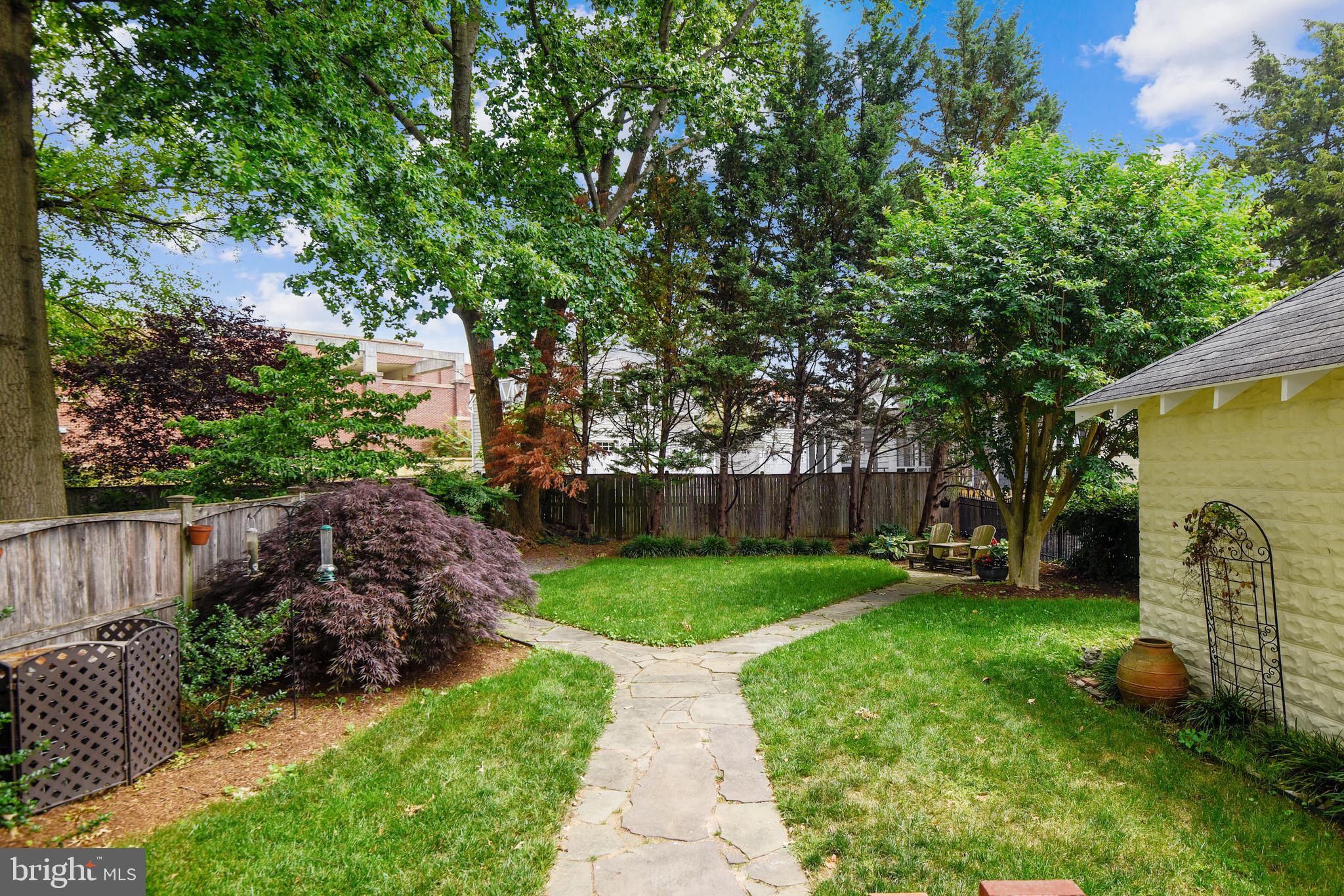 MURRAY HILL - Residential