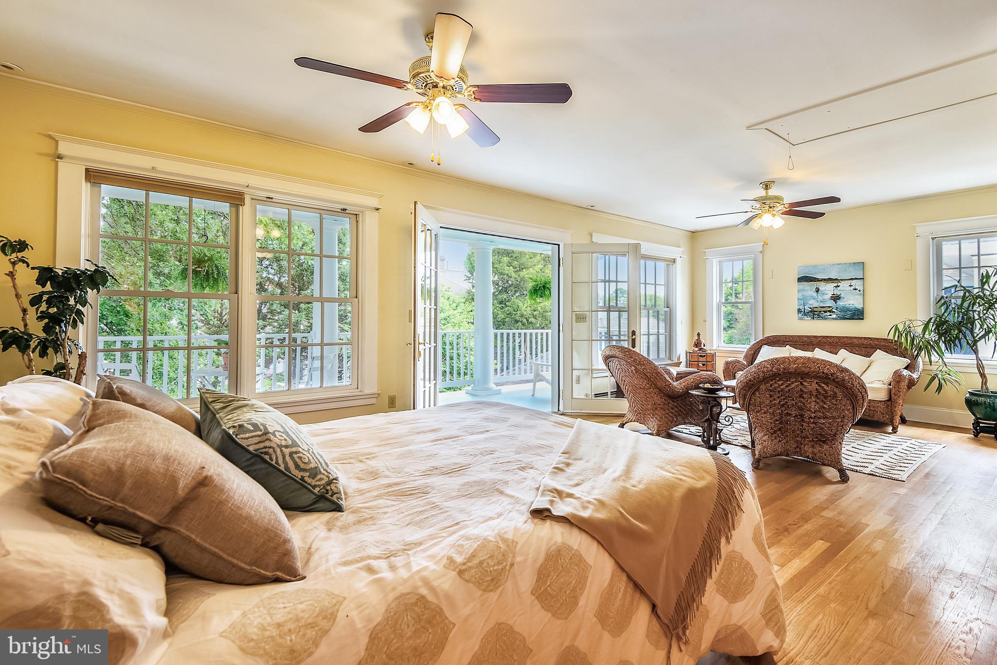 MURRAY HILL - Residential