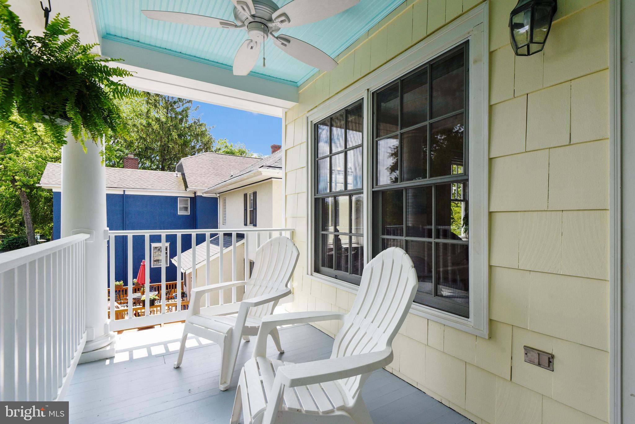 MURRAY HILL - Residential