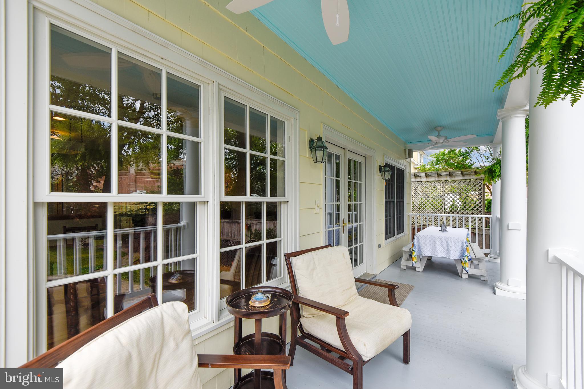 MURRAY HILL - Residential