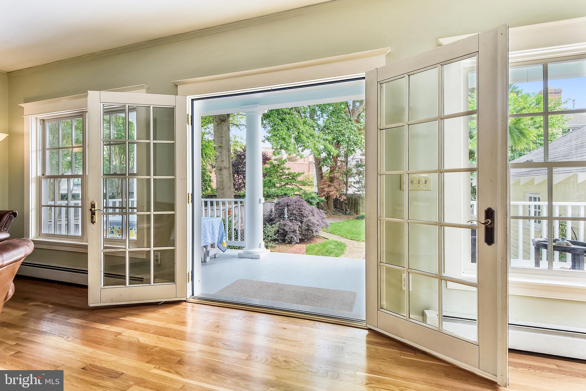 MURRAY HILL - Residential