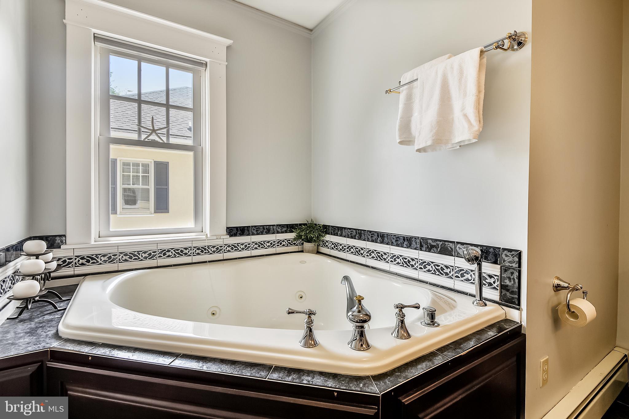 MURRAY HILL - Residential