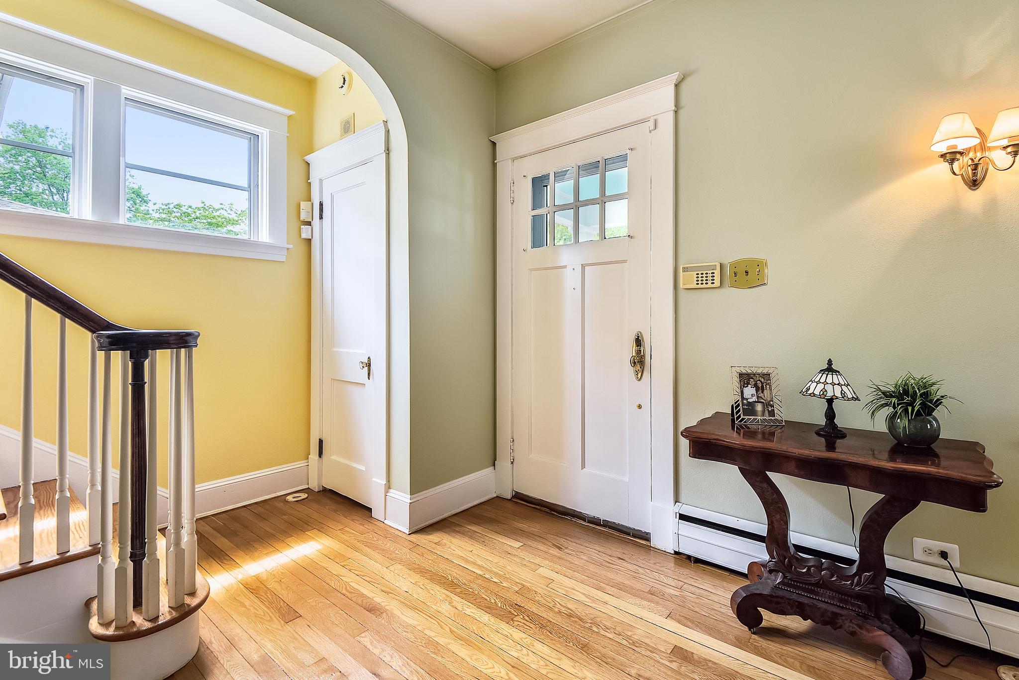 MURRAY HILL - Residential