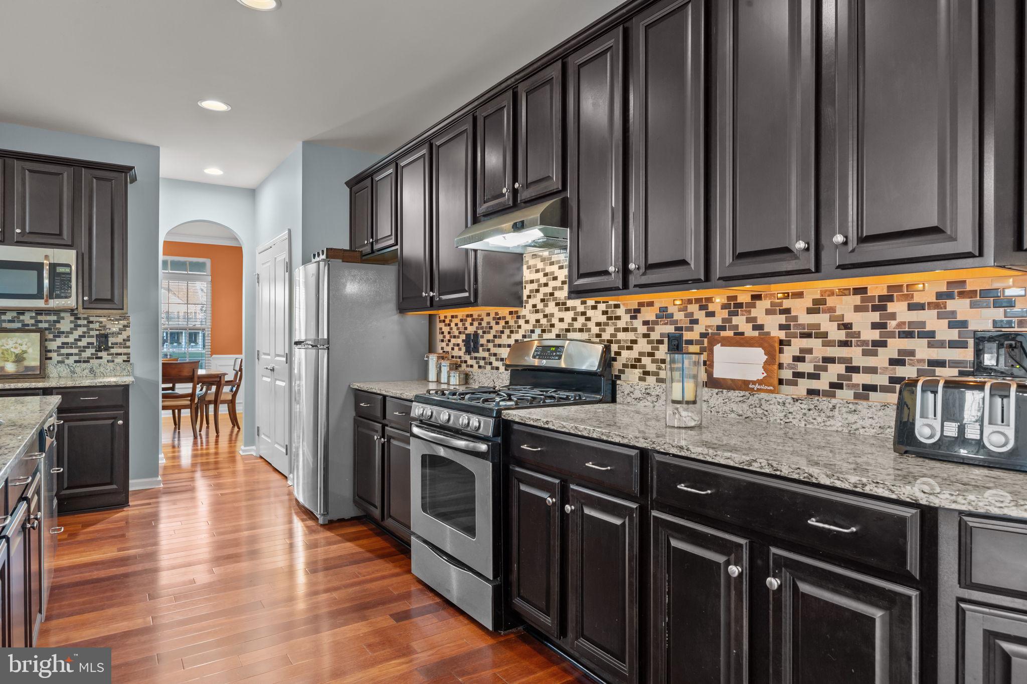 OVERLOOK AT CARRIAGE - Residential