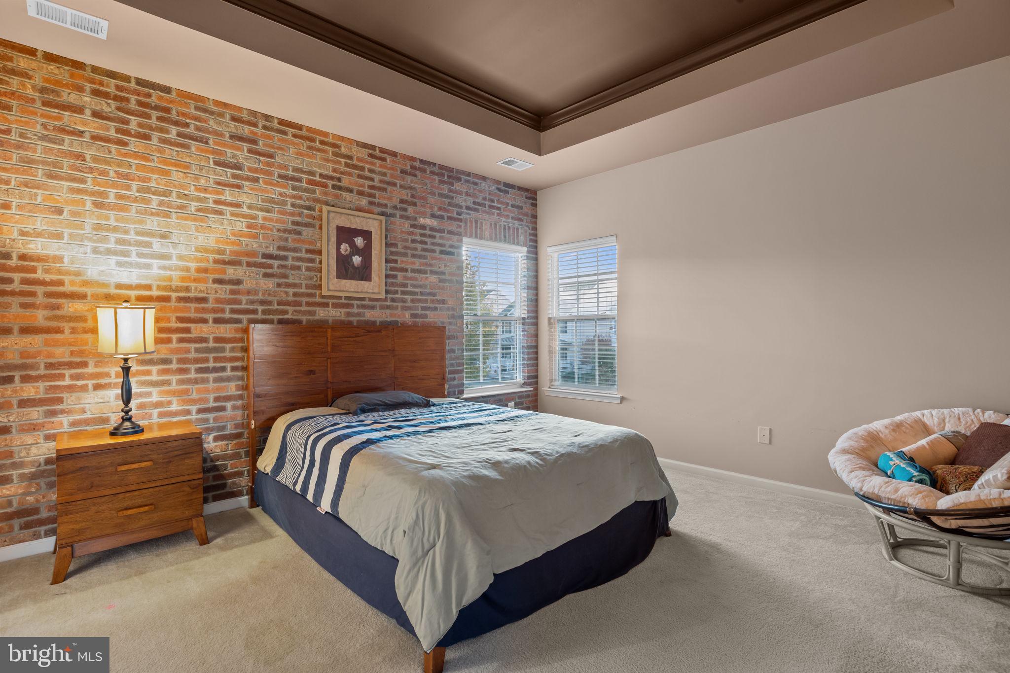 OVERLOOK AT CARRIAGE - Residential