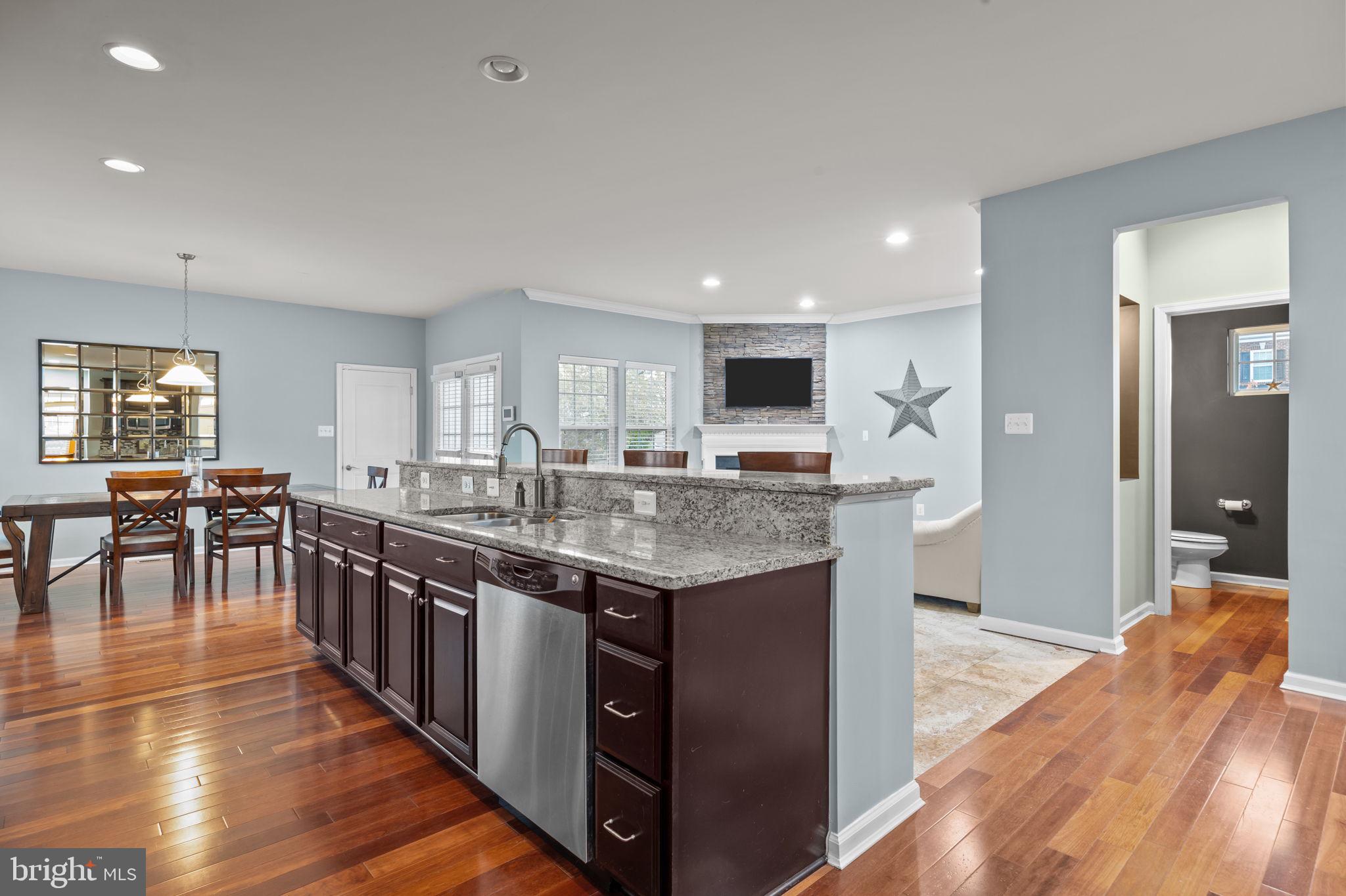 OVERLOOK AT CARRIAGE - Residential