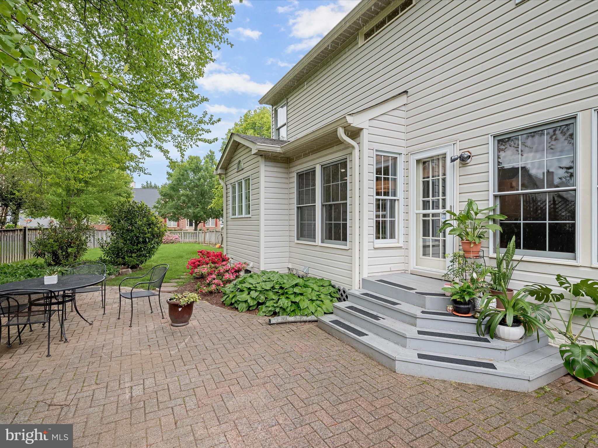 MONTGOMERY MEADOWS - Residential